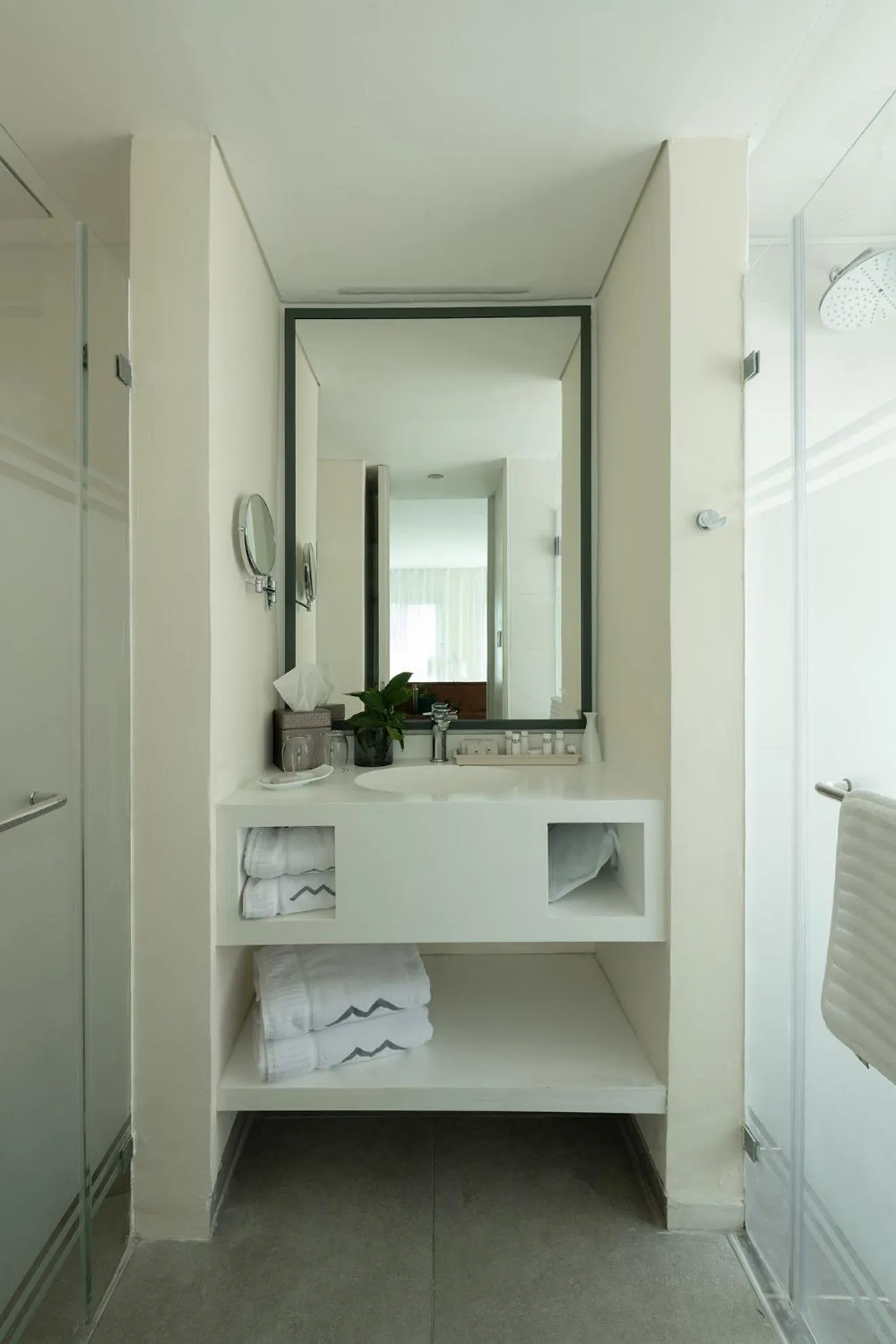 Elma Hotel and Art Complex