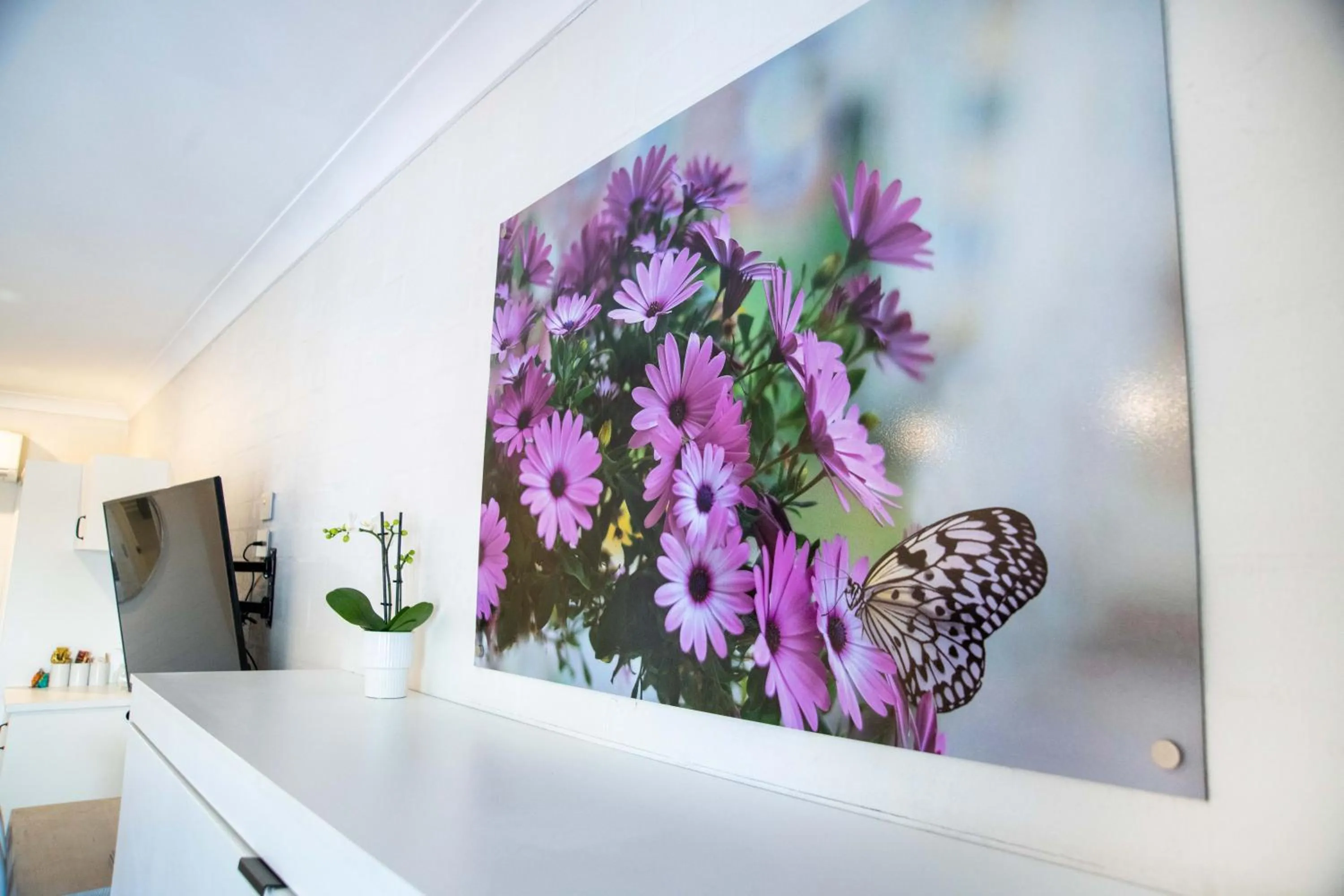 furniture in Town Square Motel