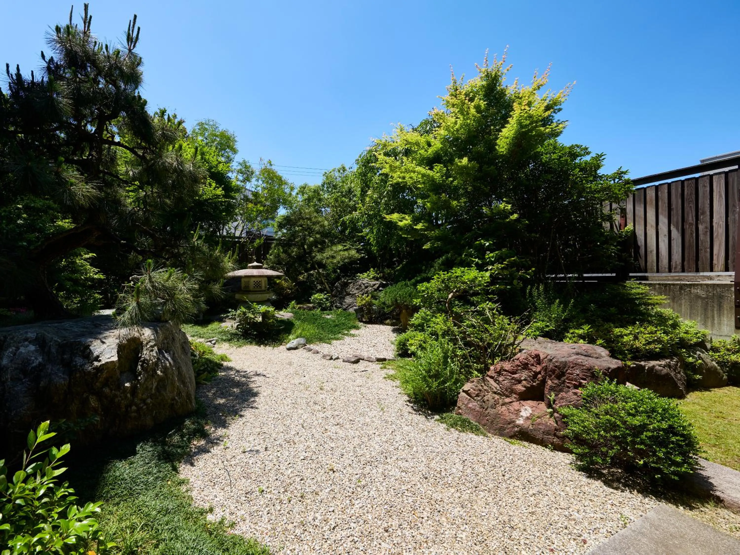 Garden view in Kanazawa Sainoniwa Hotel