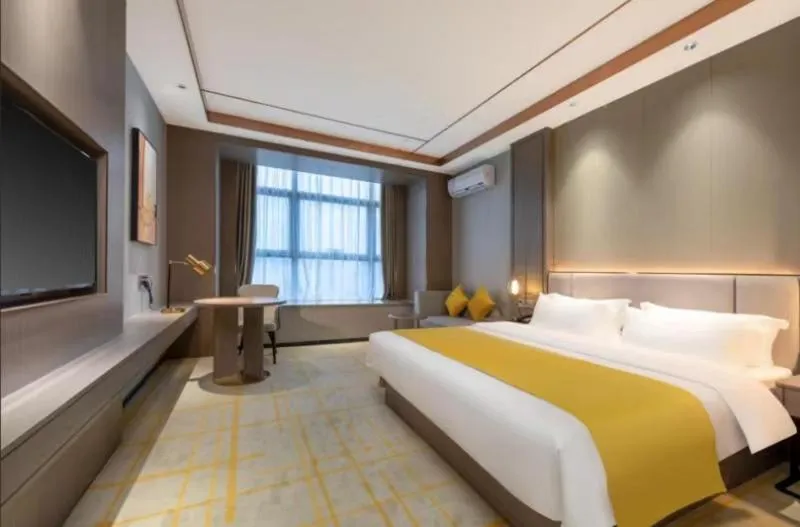 Bed in Poltton International Apartment Hotel - Yangjiang Donghui Plaza