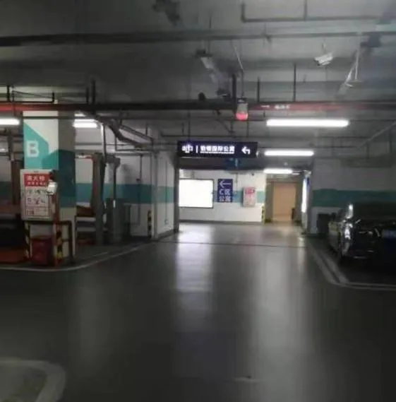 Poltton International Apartment Hotel - Yangjiang Donghui Plaza