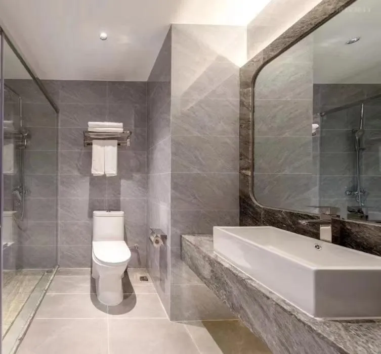 Shower in Poltton International Apartment Hotel - Yangjiang Donghui Plaza