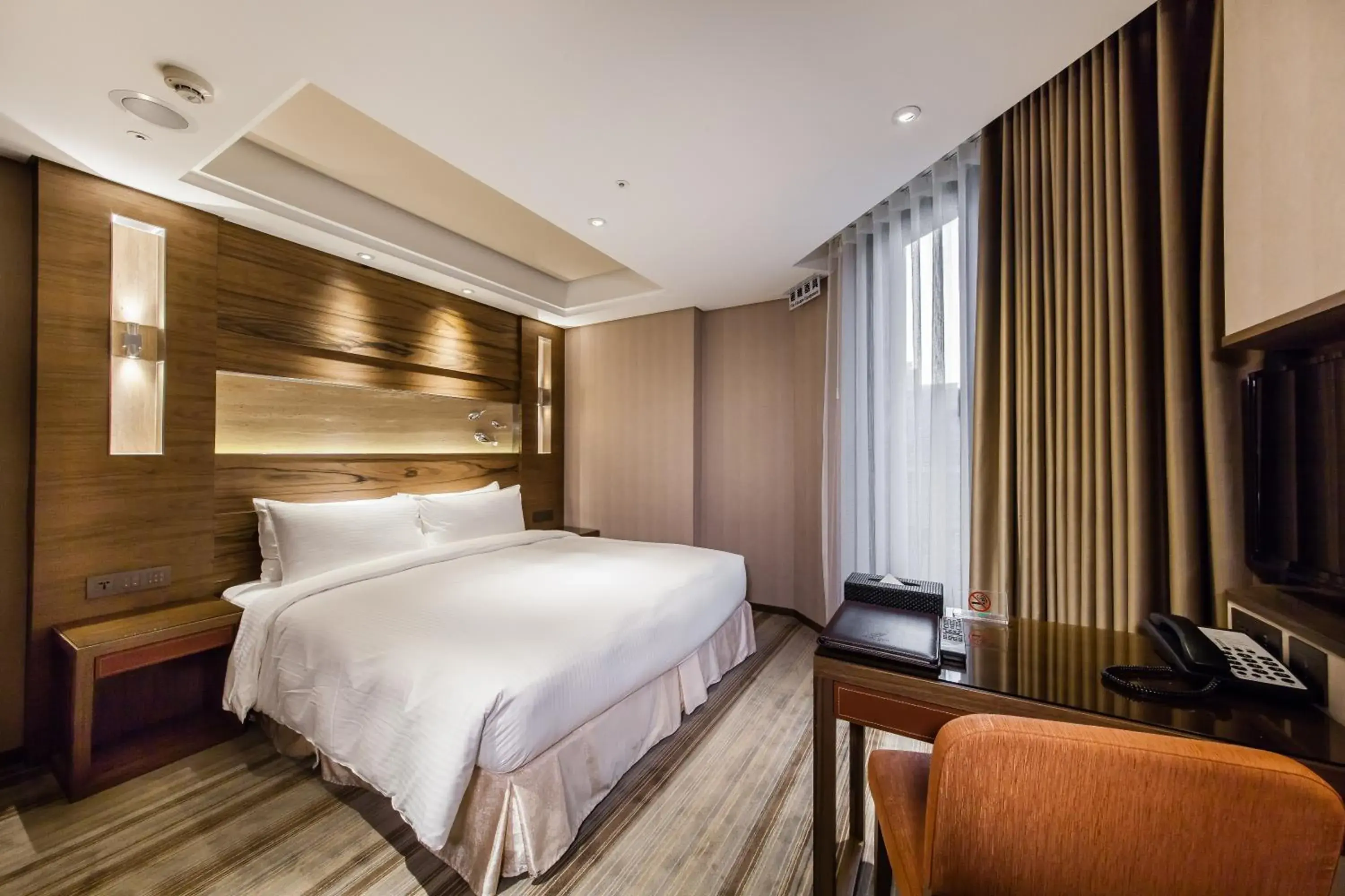 Deluxe Double Room in Green World Taipei Station Deluxe Double Room in Green World Taipei Station