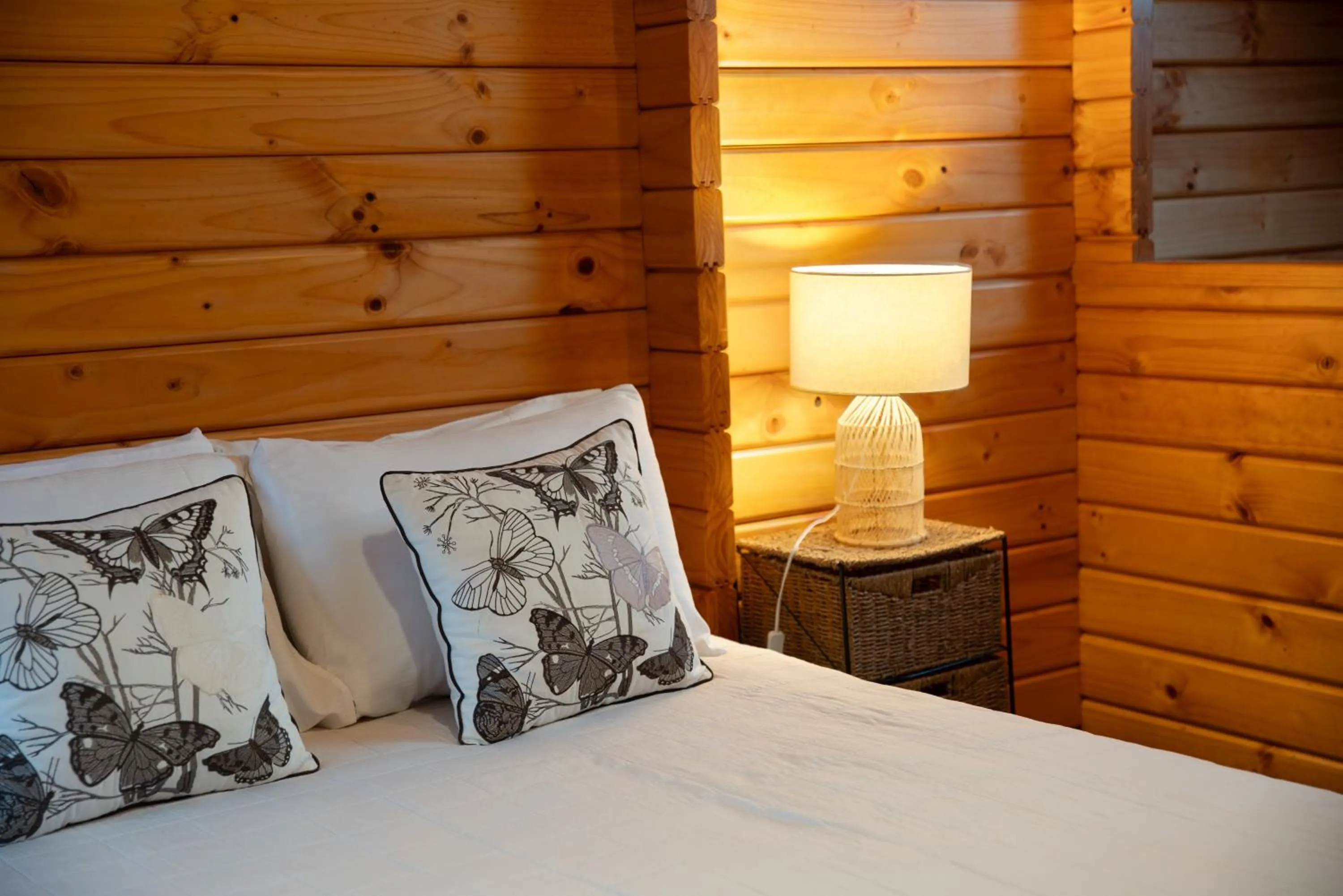 Bedroom, Bed in Fox Glacier Lodge