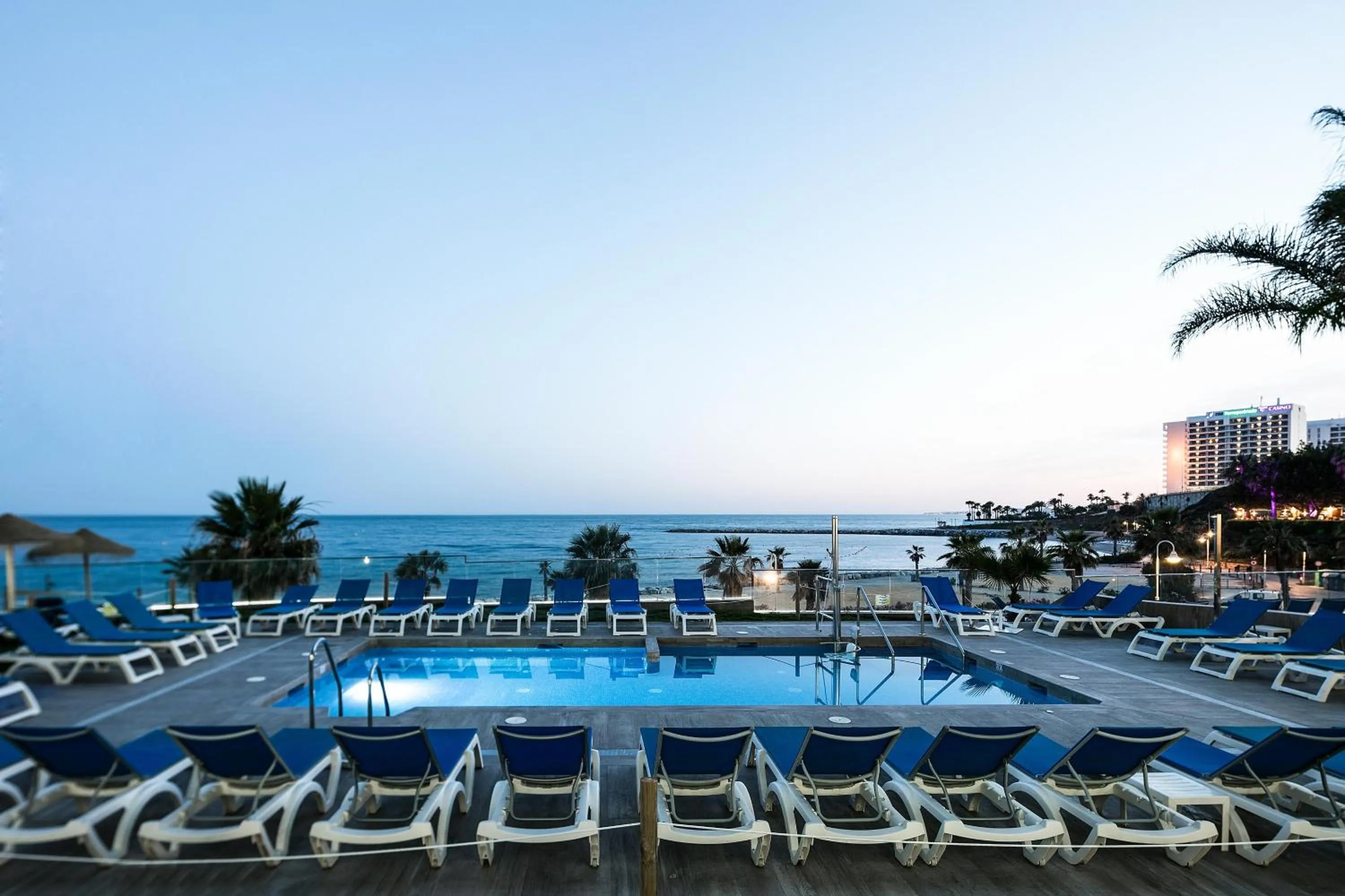 Swimming pool in Hotel Best Benalmadena