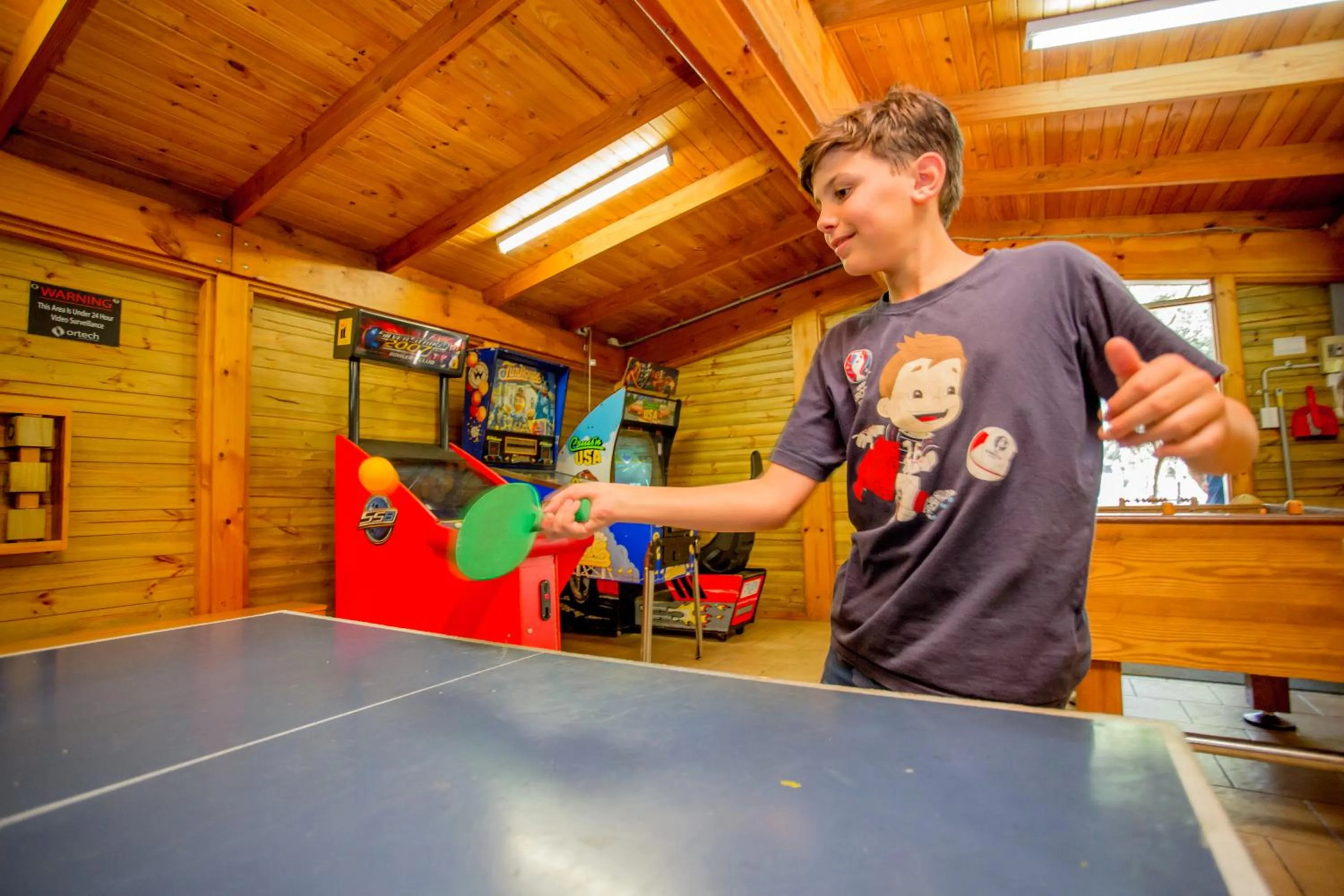Table tennis in BIG4 Yarra Valley Park Lane Holiday Park