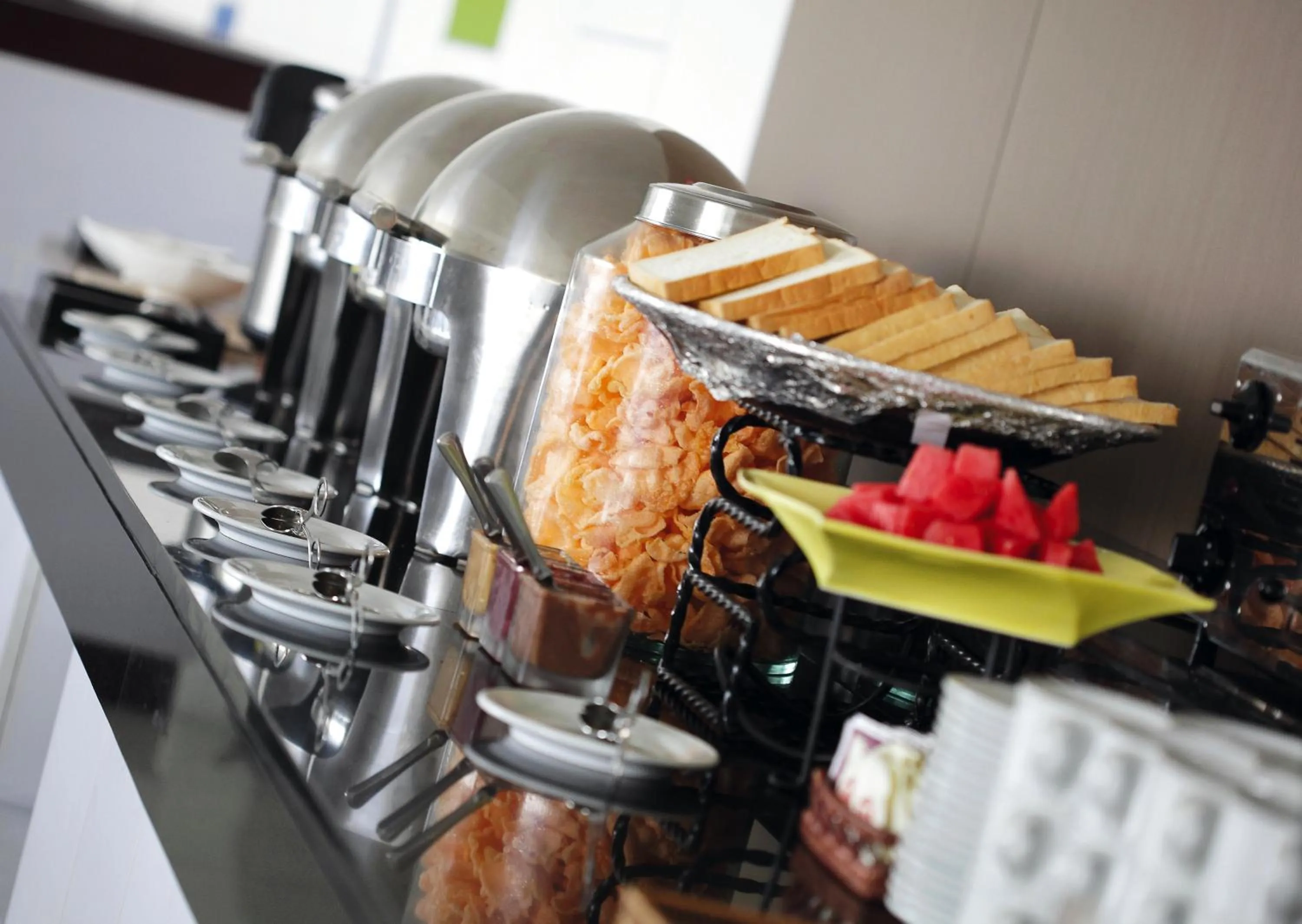 Food in Amaris Hotel Pasar Baru