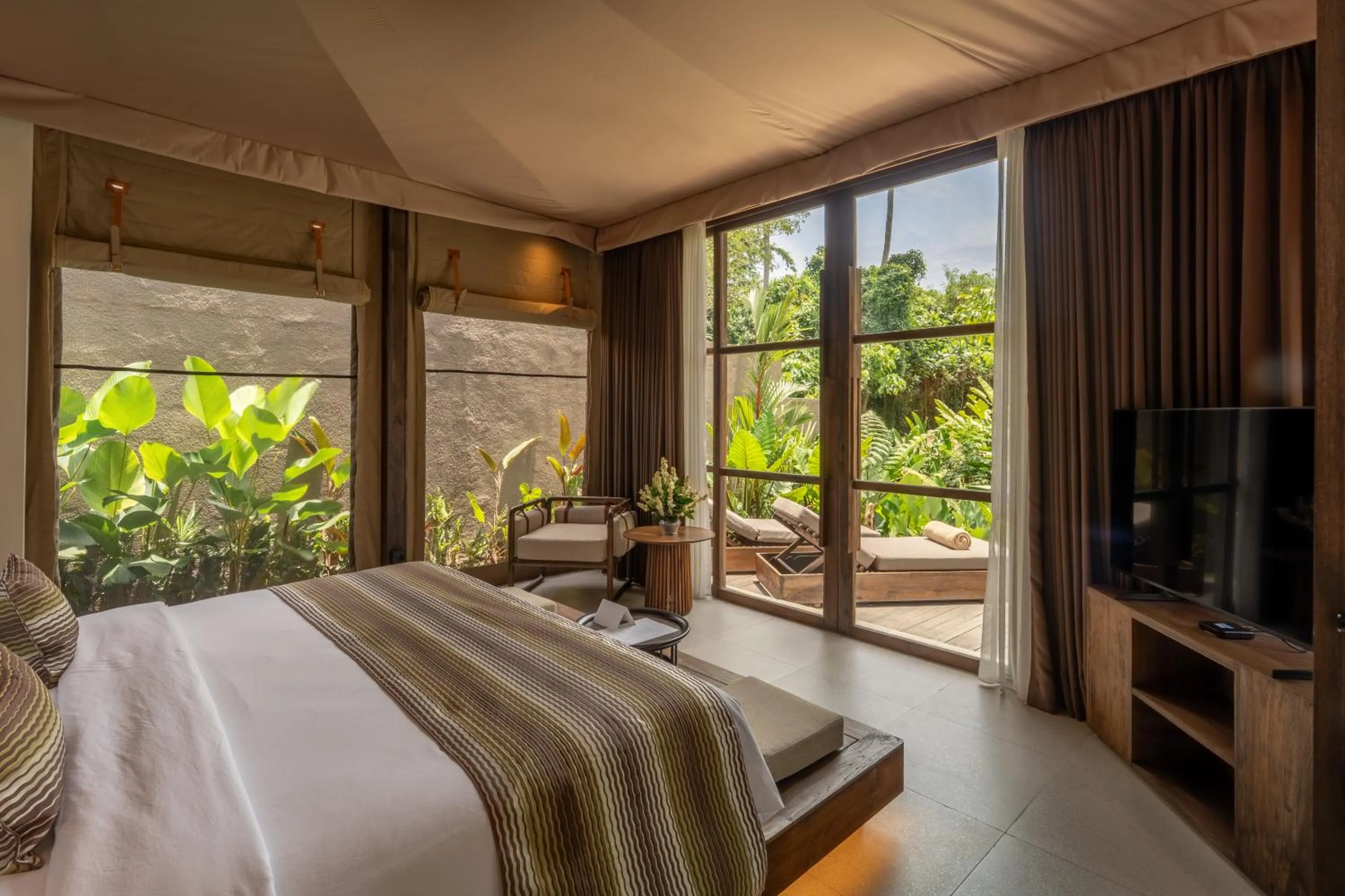 Bed in Ubud Mas Glamping Luxury Tent