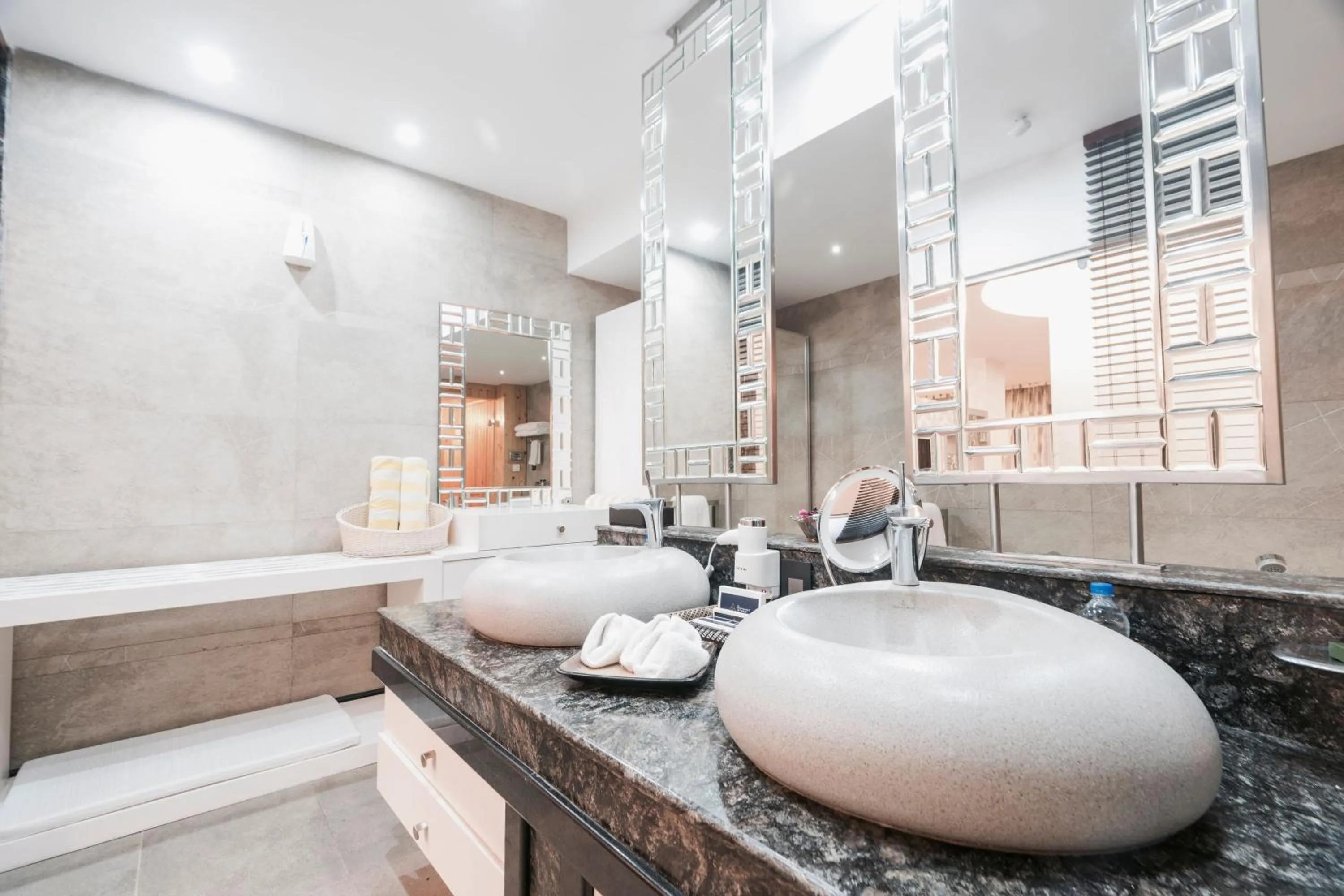Bathroom in The Panoramic Getaway