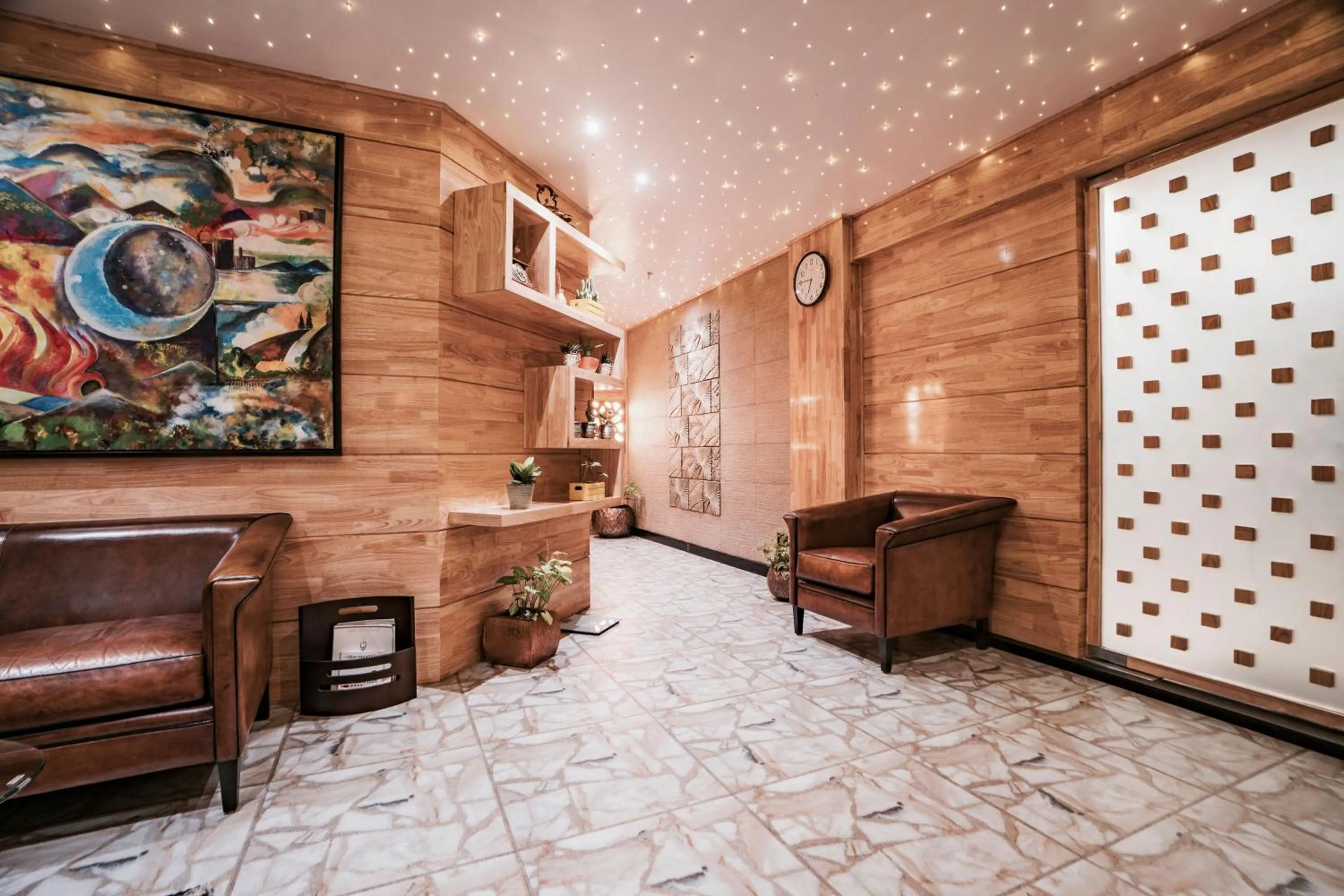 Massage in The Panoramic Getaway