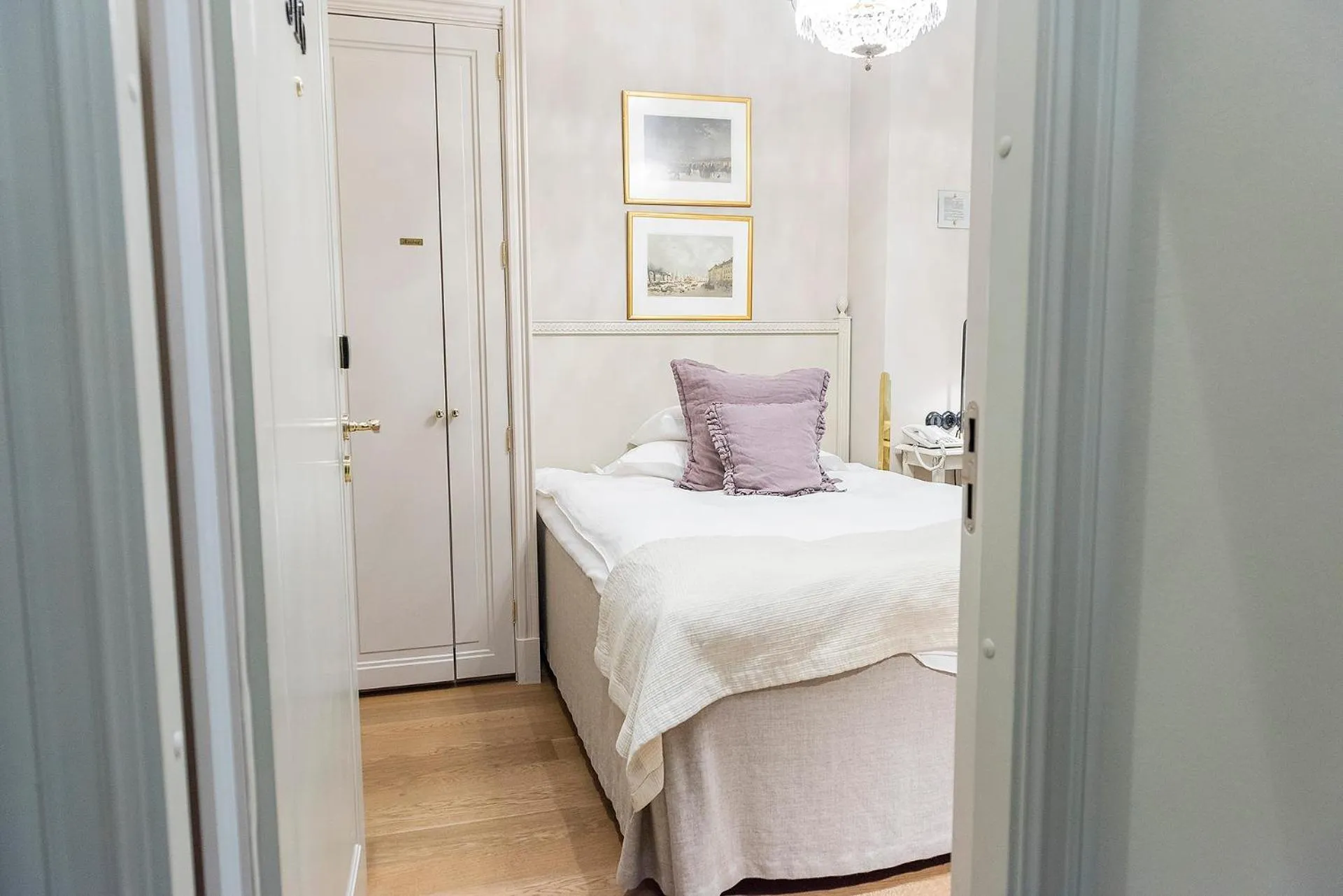 Bedroom, Bed in Hotel Kungsträdgården