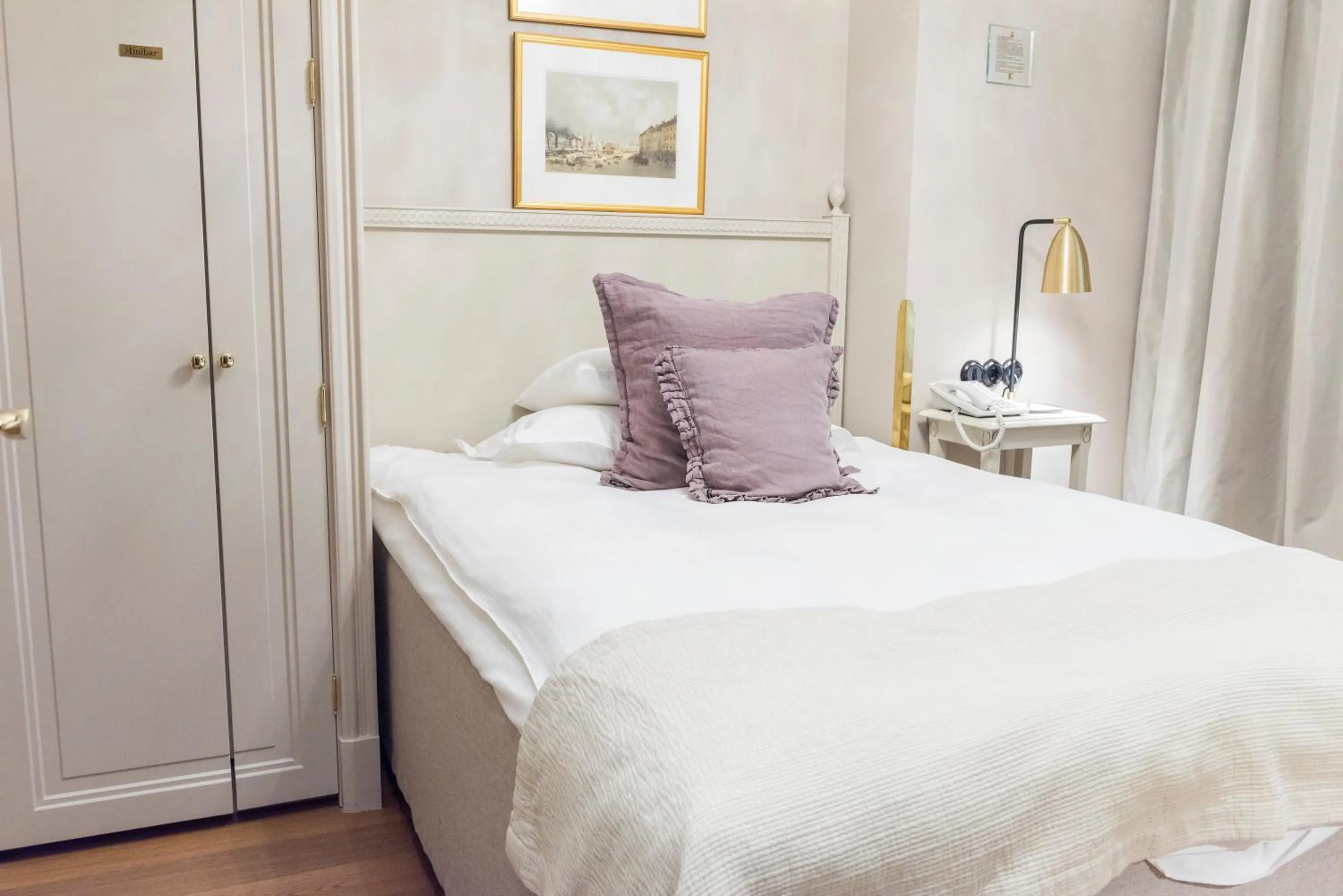 Other, Bed in Hotel Kungsträdgården