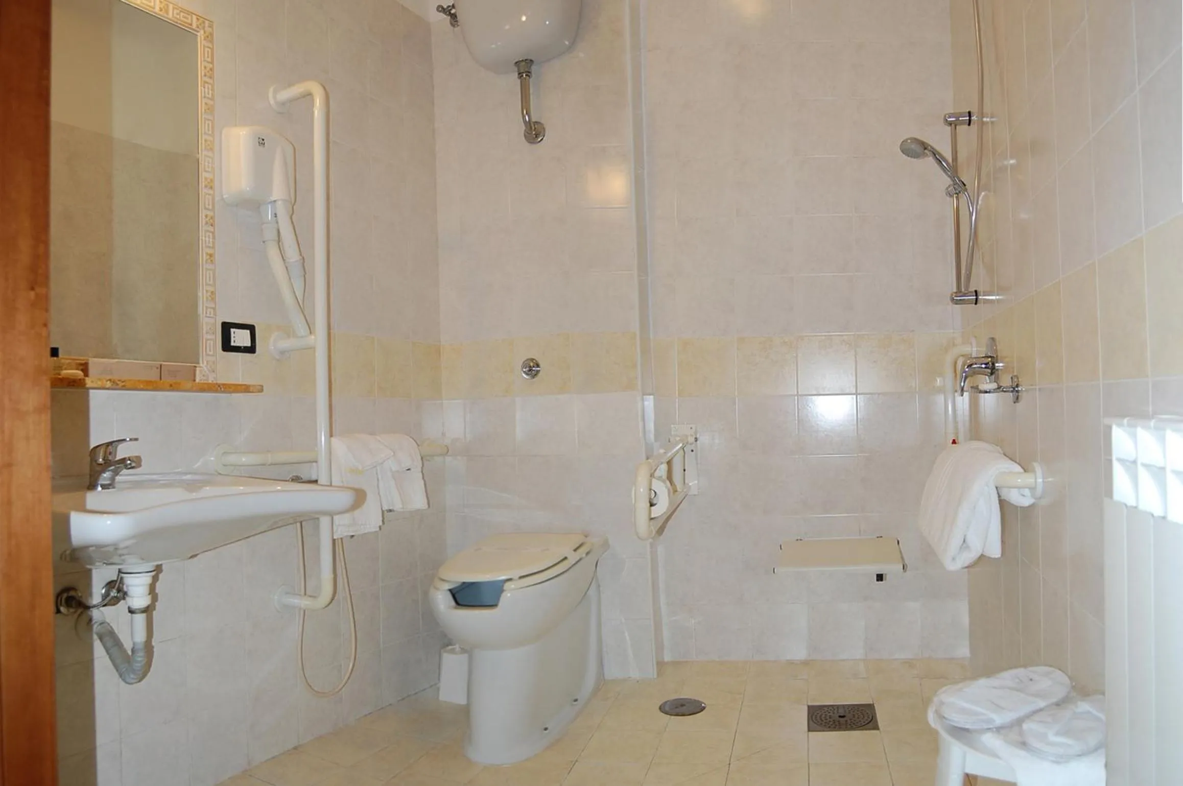 Shower in Hotel Ristorante Donato