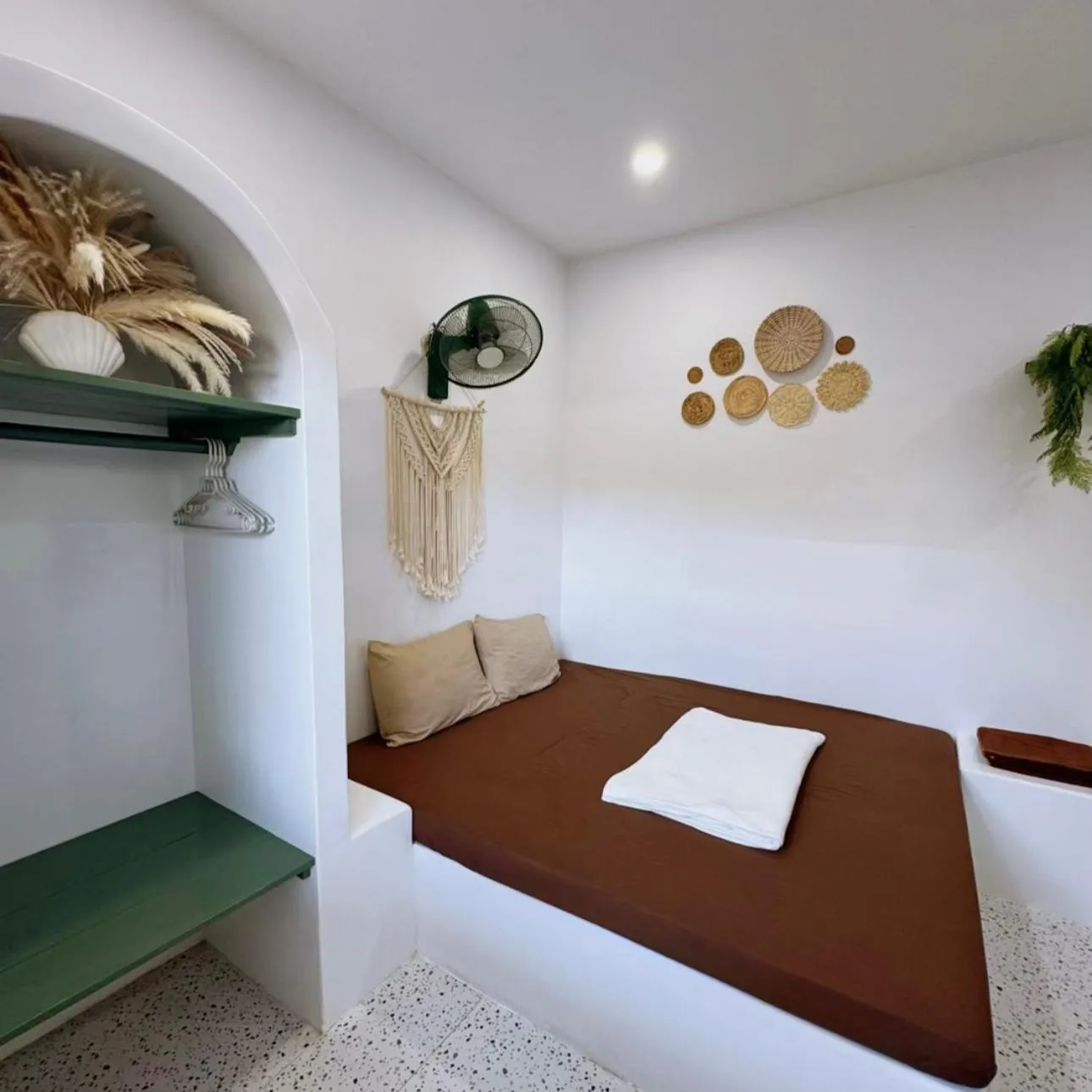 Bed in A House - homestay Mui Ne