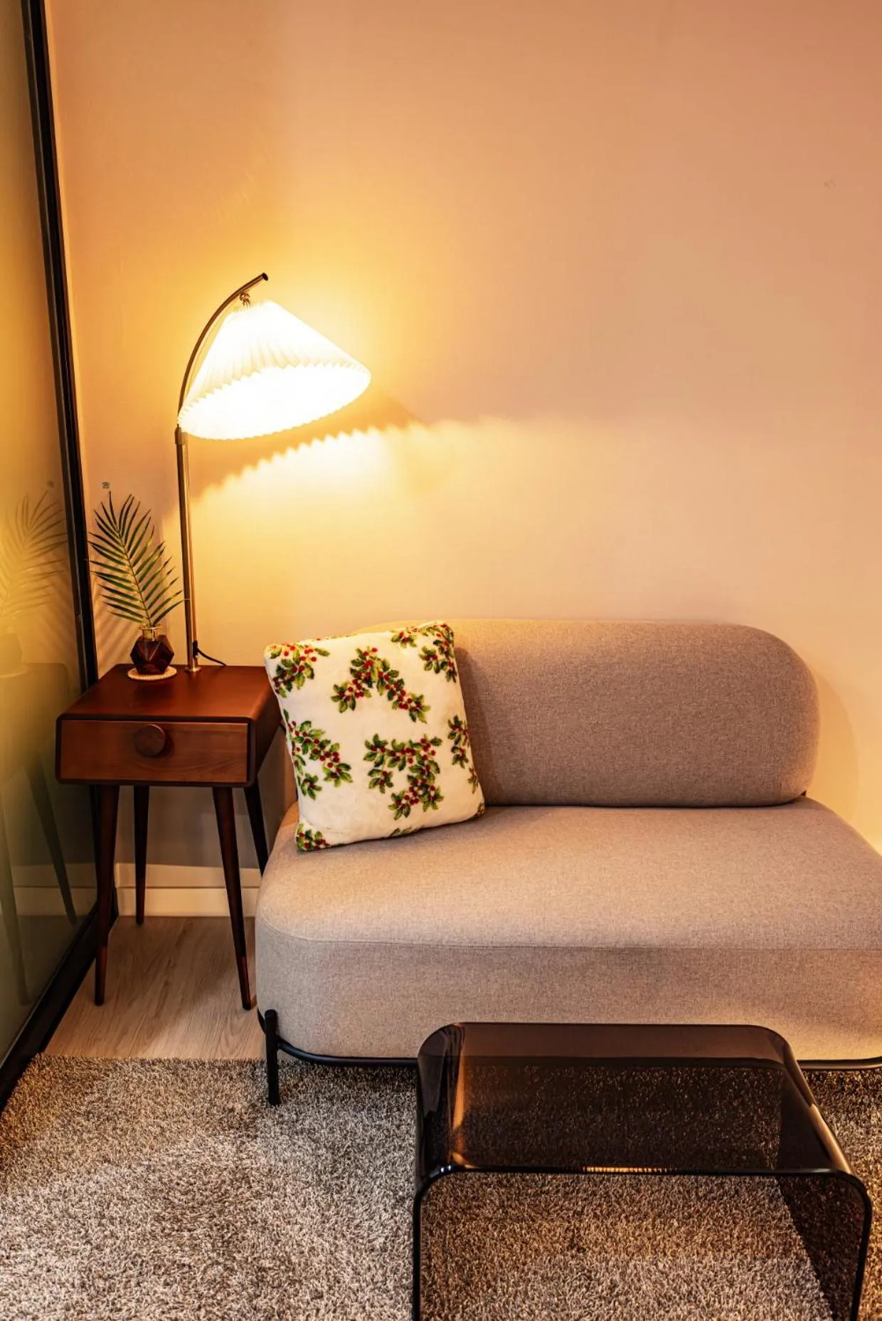 Photo of the whole room in Raviens Haeundae Avenue