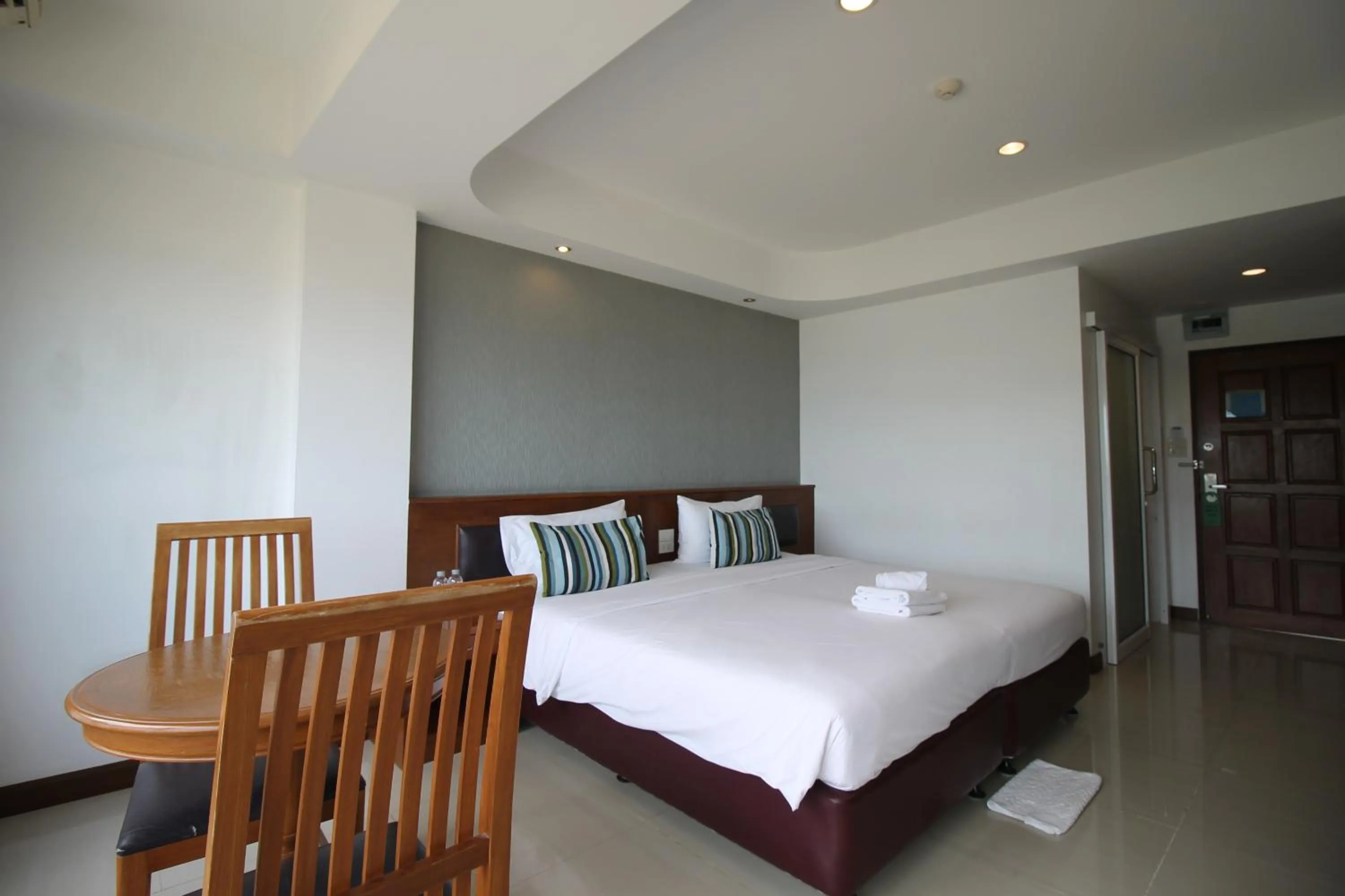 Bed in KP Seaview Jomtien