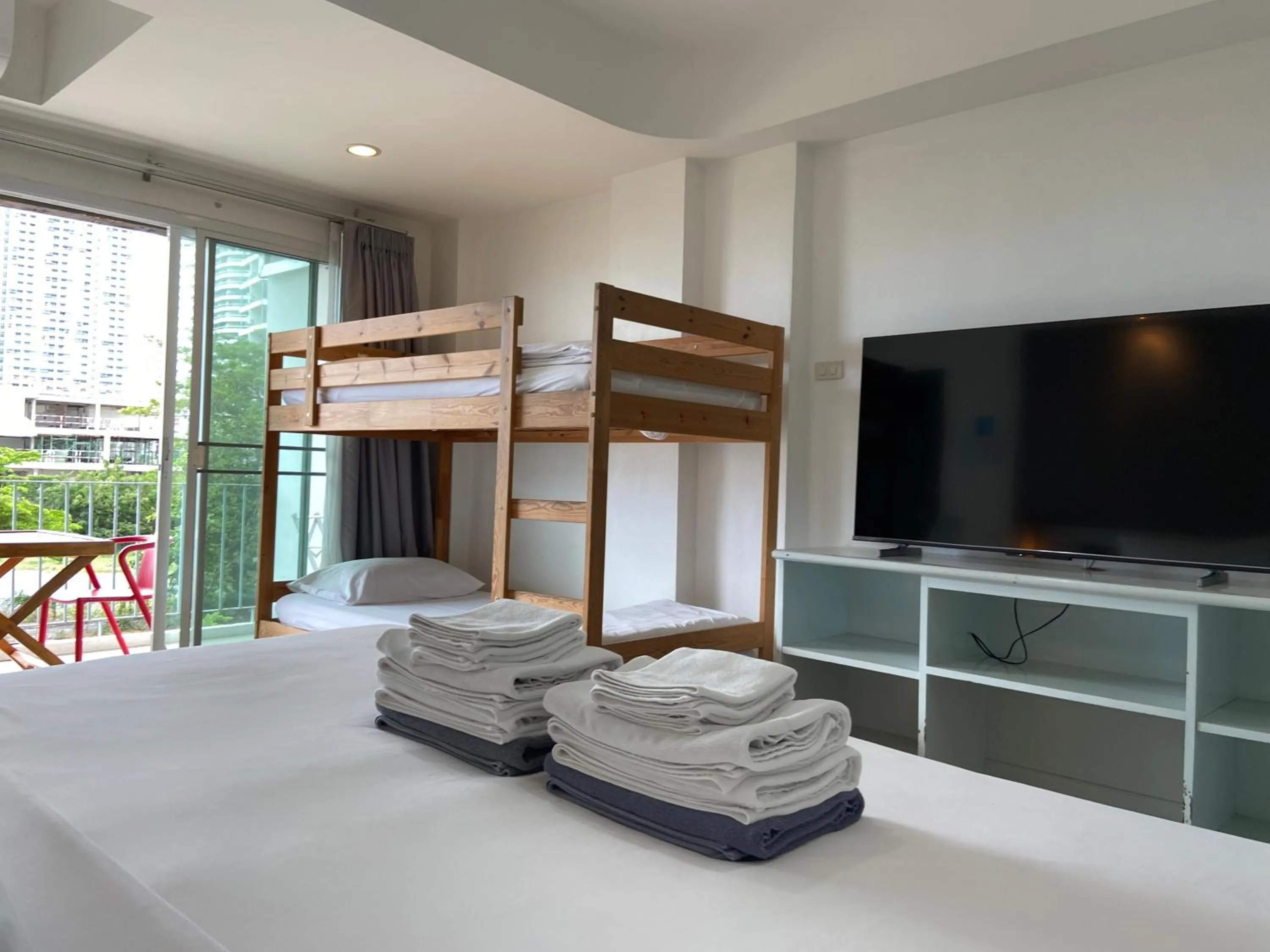 Bedroom, Bed in KP Seaview Jomtien