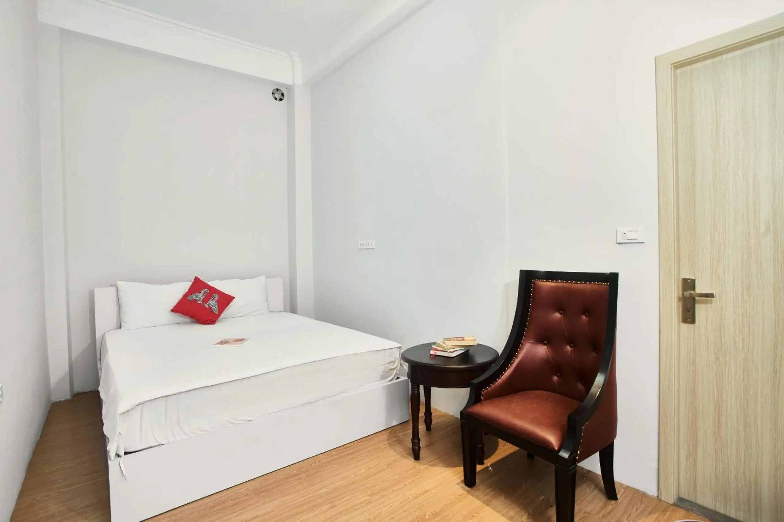 Bed in Eco Nest Hotel & Apartment