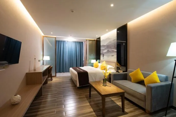 Poltton International Apartment Zhongshan Xiaolan Taifeng Branch