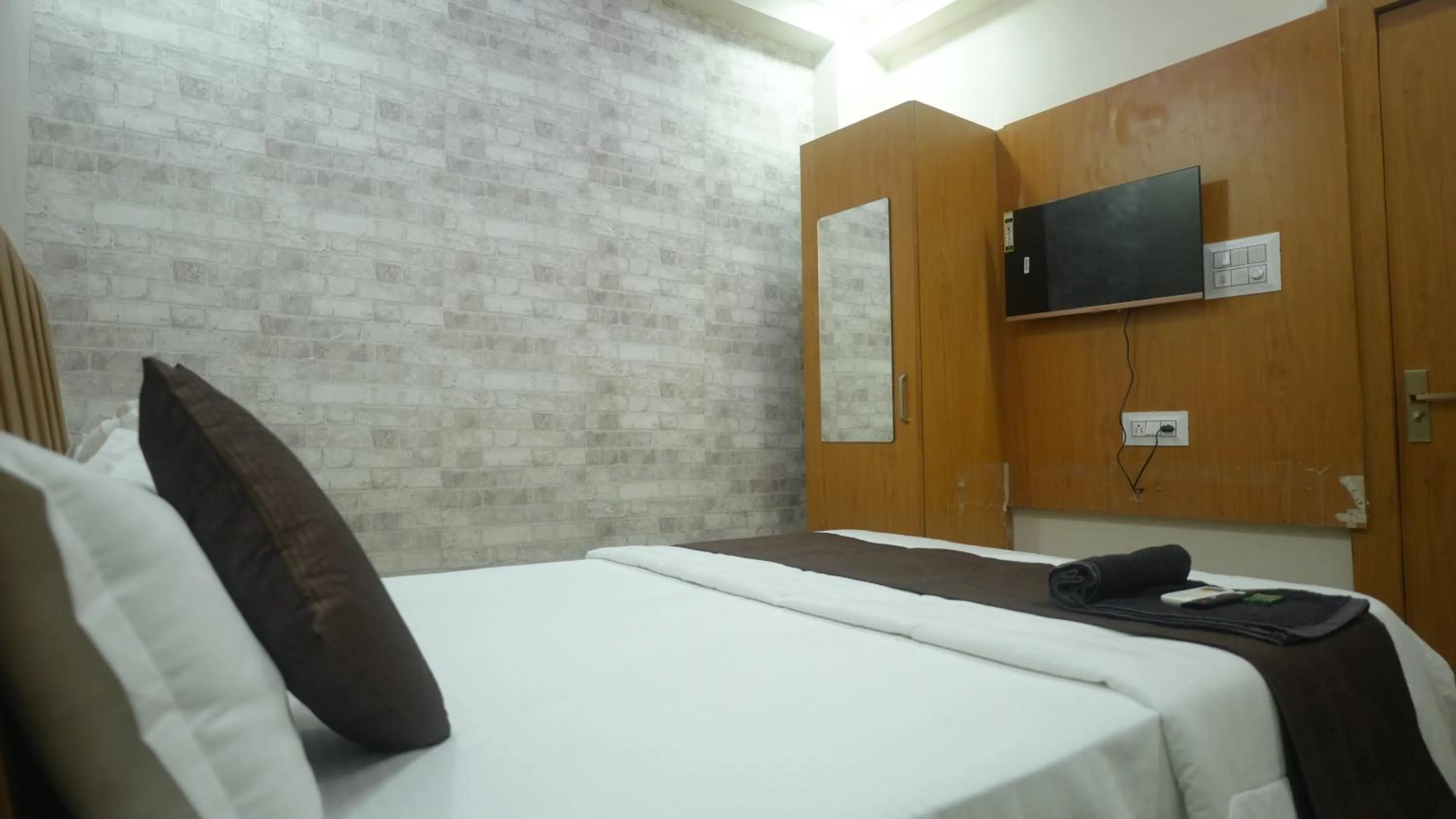 Bed in Hotel Mahakal Avantika Palace