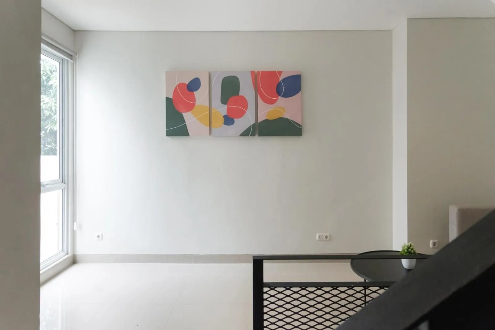 Communal lounge/ TV room in Mono Coliving at BSD City