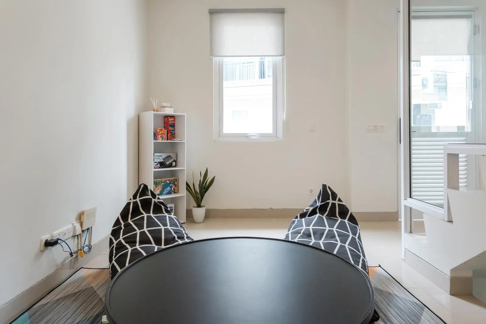 Communal lounge/ TV room in Mono Coliving at BSD City