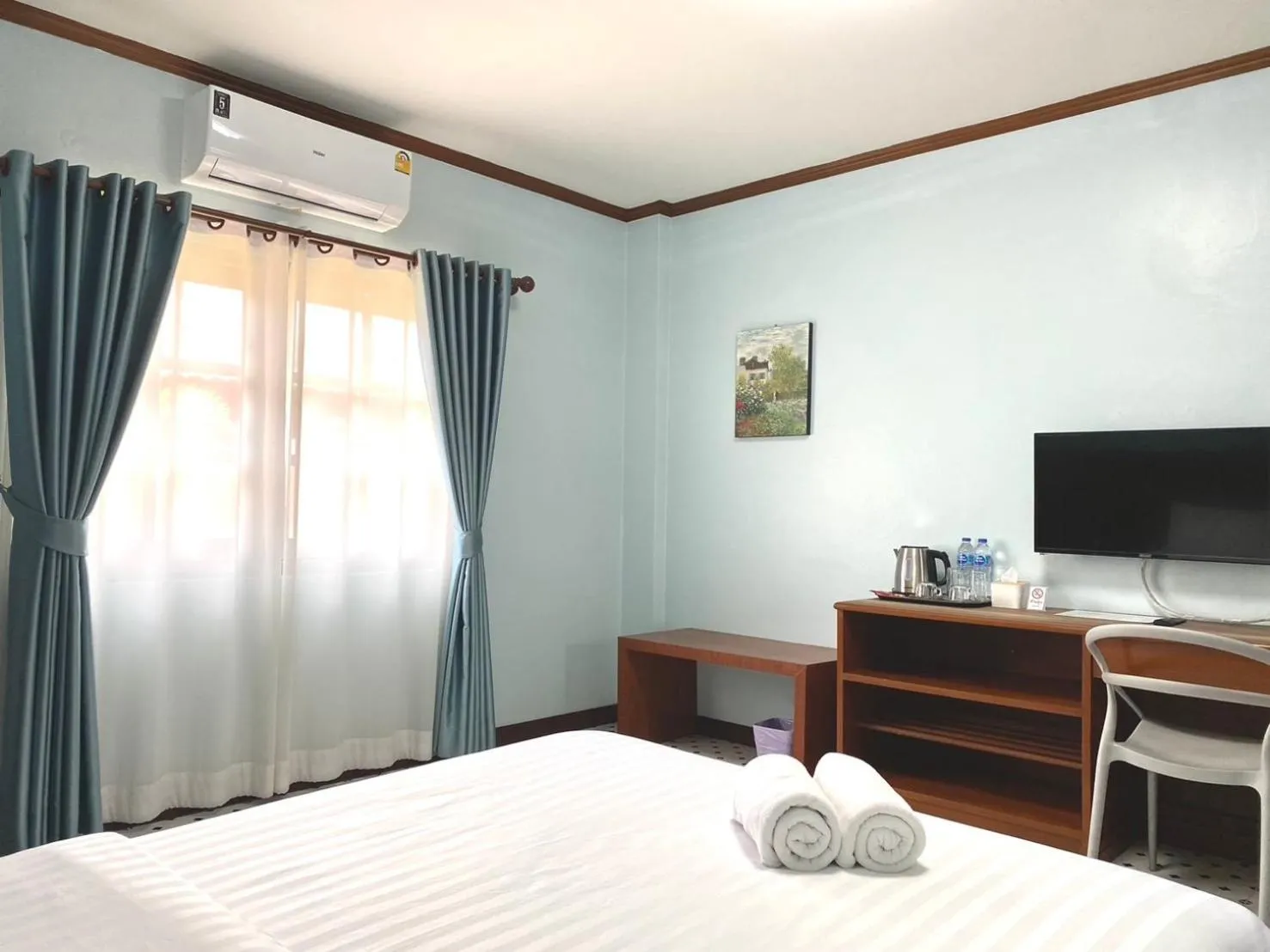 Bed in Chainatgrand Hotel