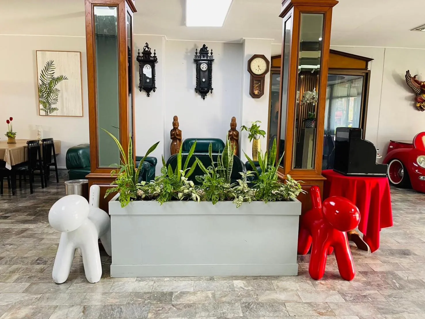 Lobby or reception in Chainatgrand Hotel