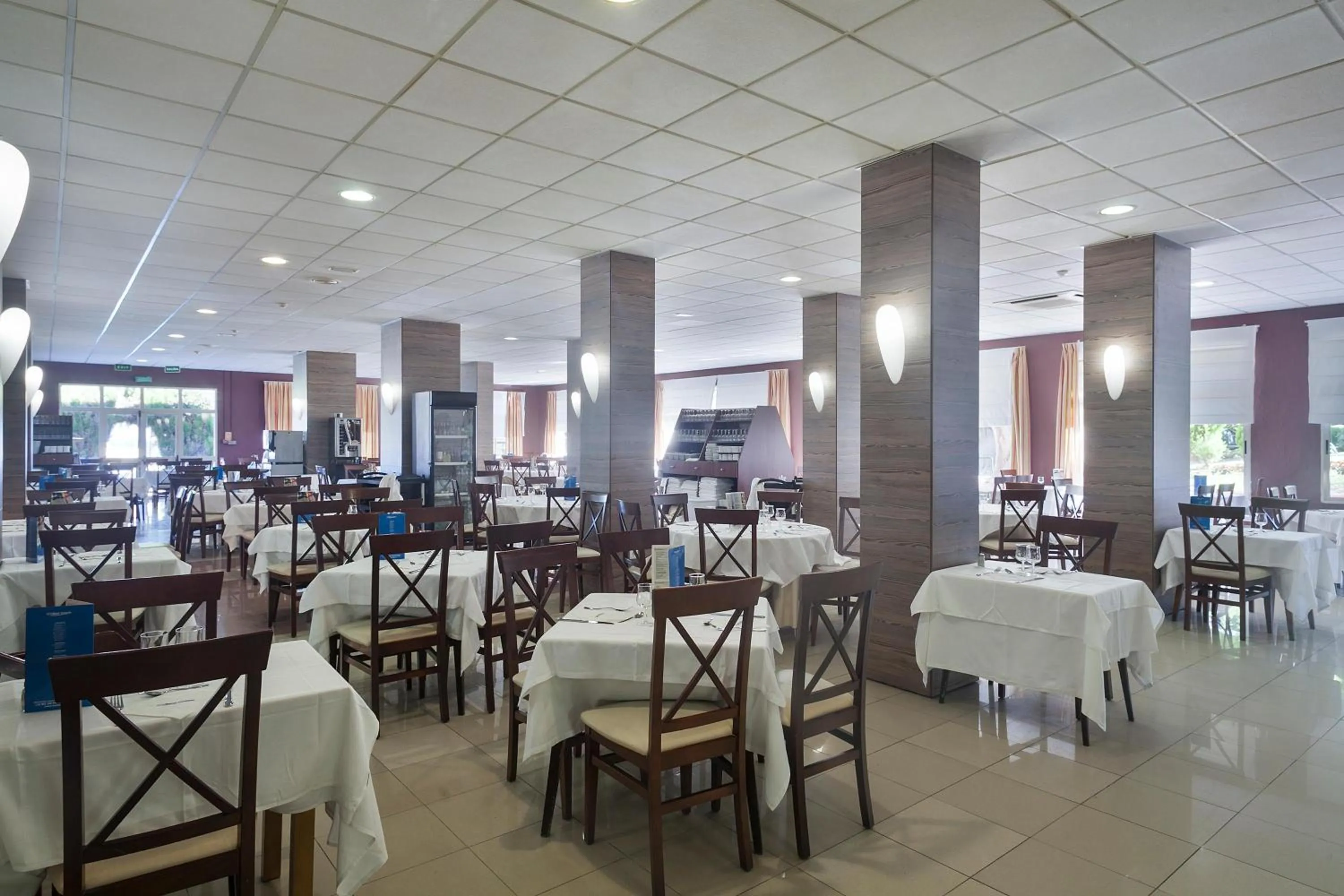 Restaurant/places to eat in Hotel Best Siroco