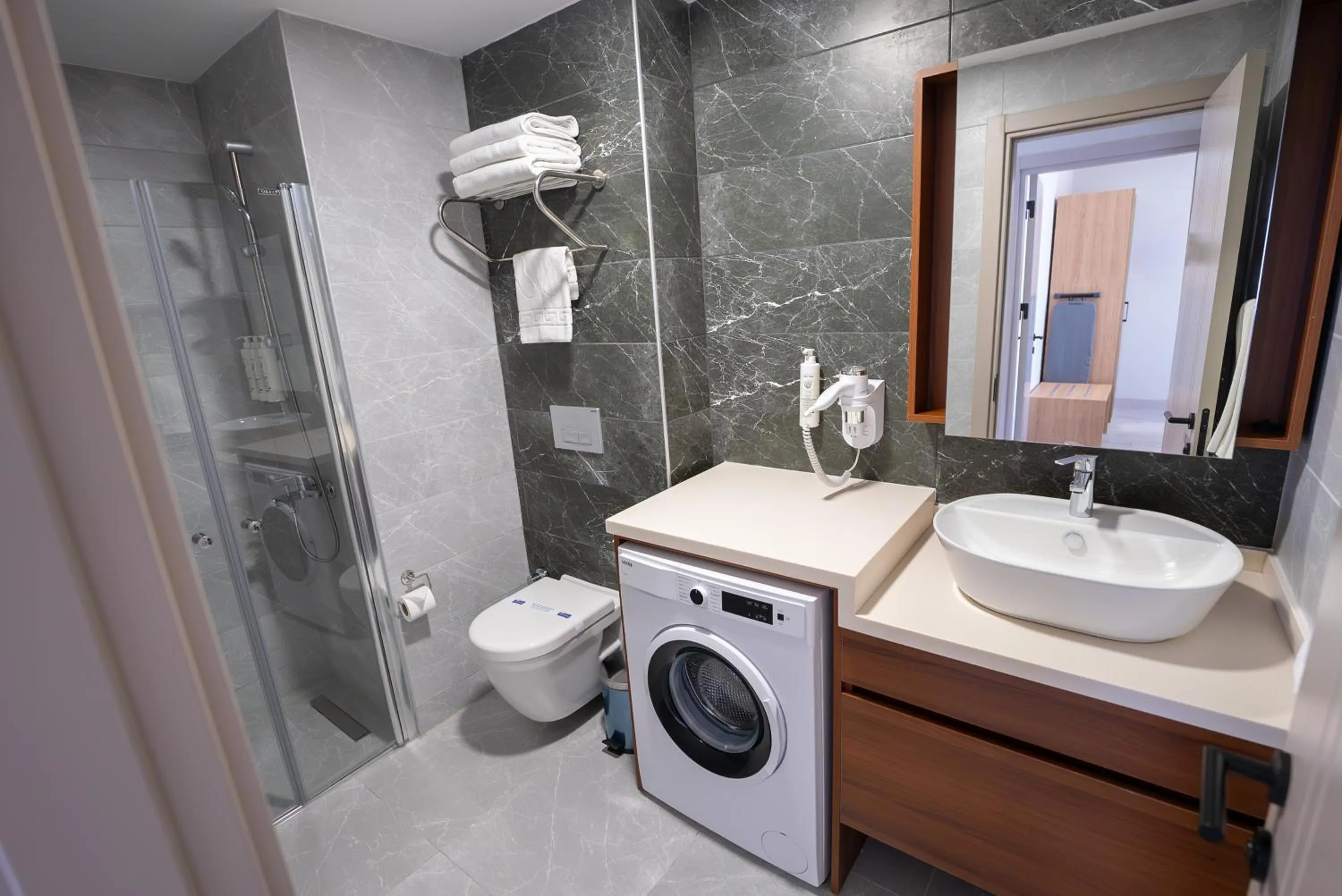 Photo of the whole room in Best Western Plus Hotel & Residences Istanbul