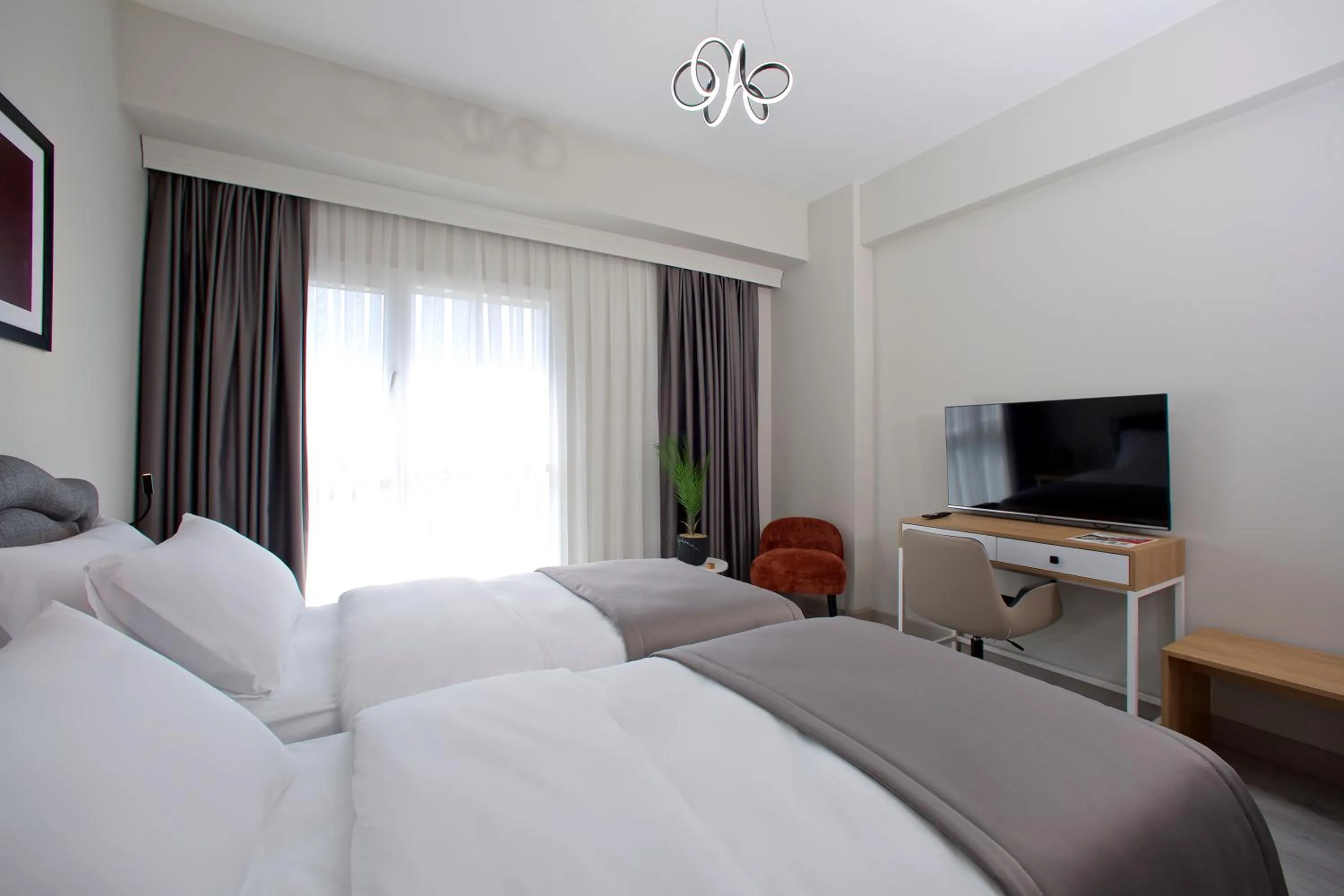 Photo of the whole room, Bed in Best Western Plus Hotel & Residences Istanbul
