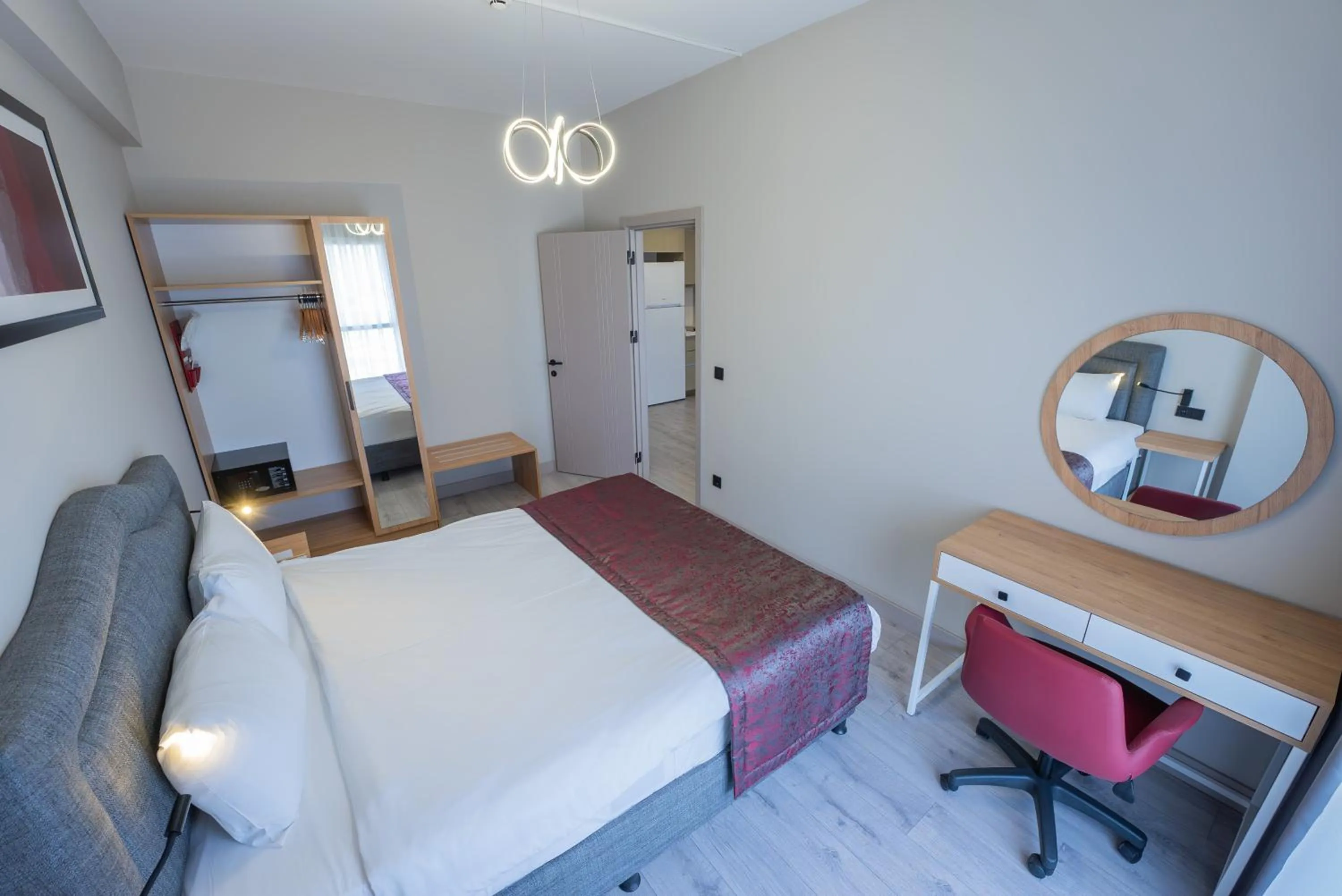 Photo of the whole room, Bed in Best Western Plus Hotel & Residences Istanbul