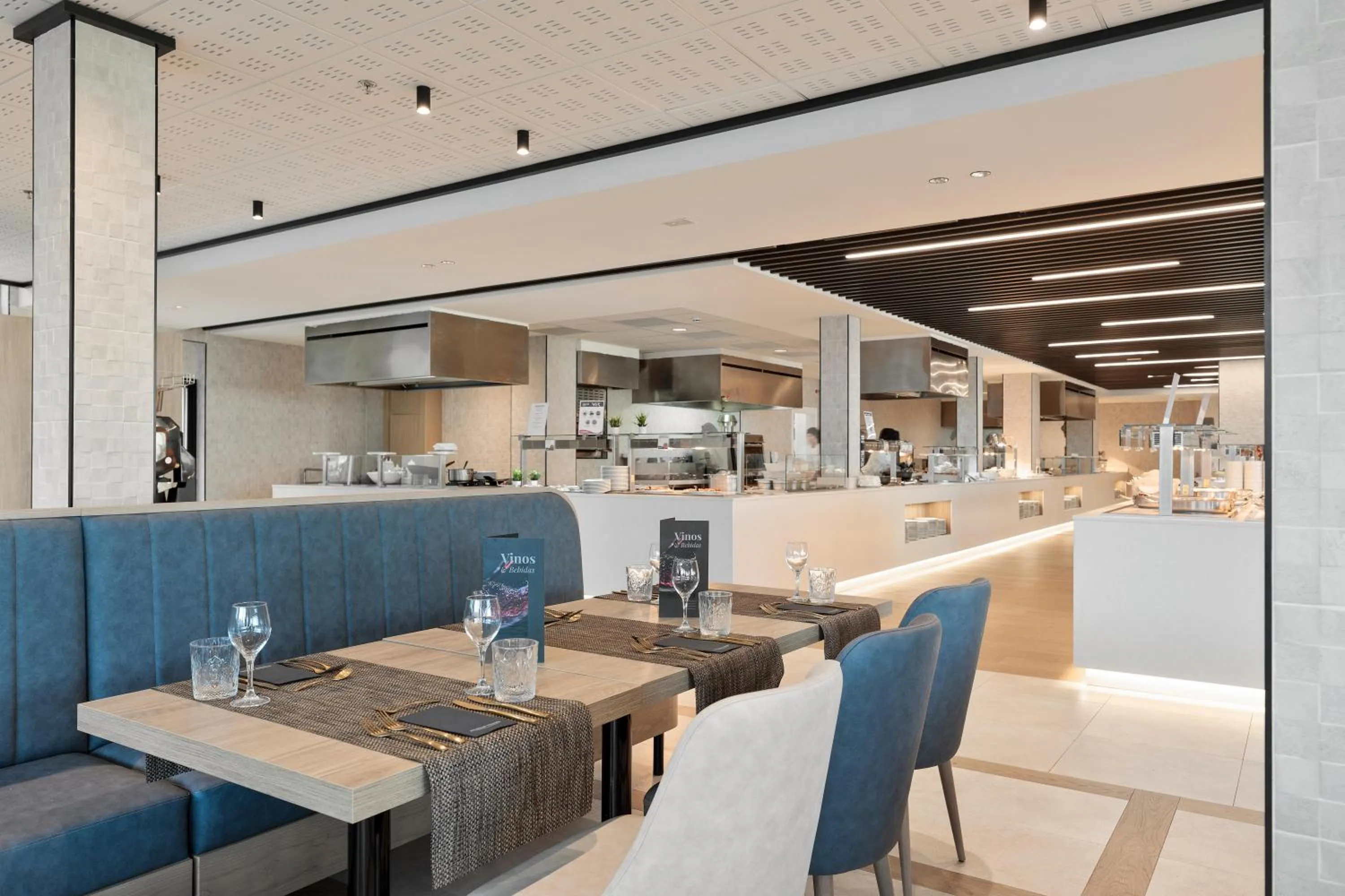 Restaurant/places to eat in Hotel Best Triton