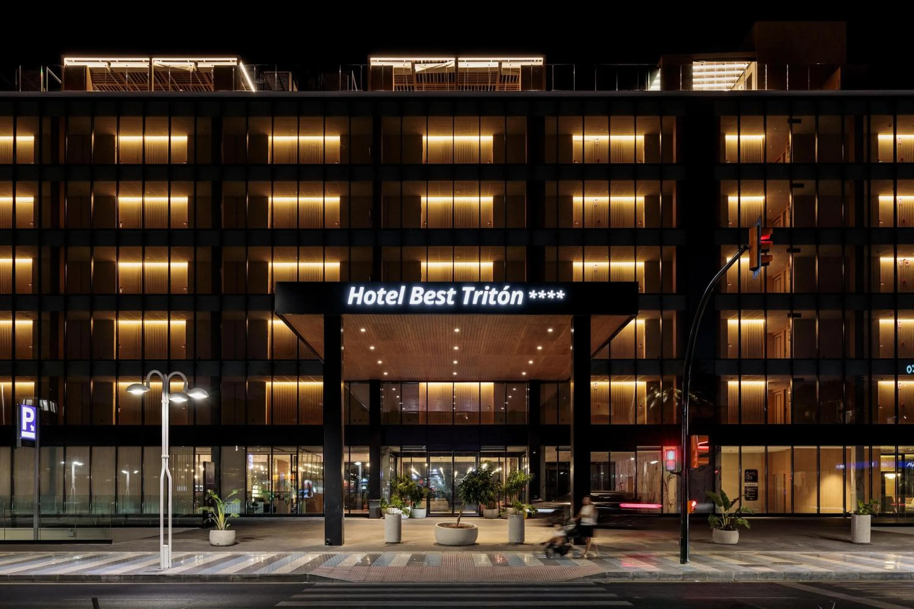 Property building in Hotel Best Triton