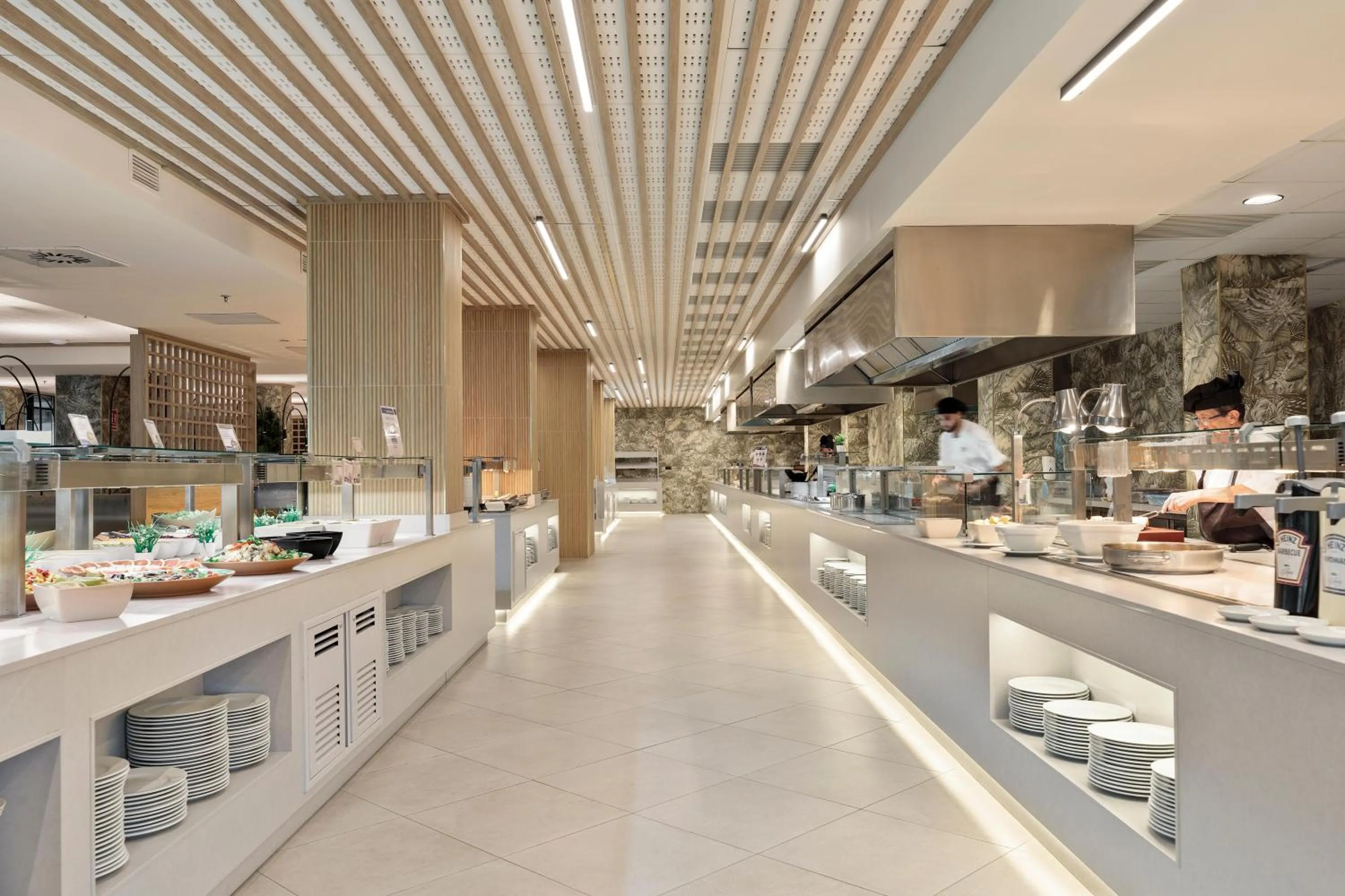 Restaurant/places to eat in Hotel Best Triton