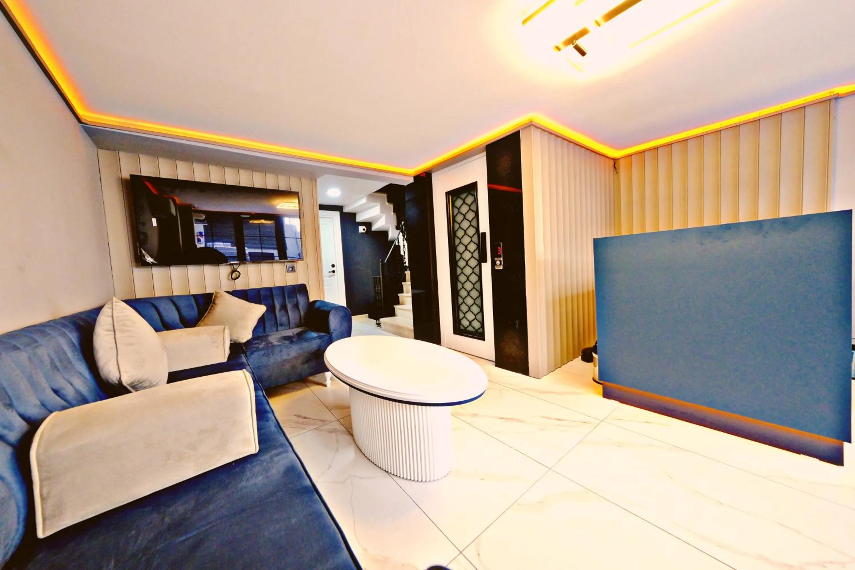 Lobby or reception in the saint hotel