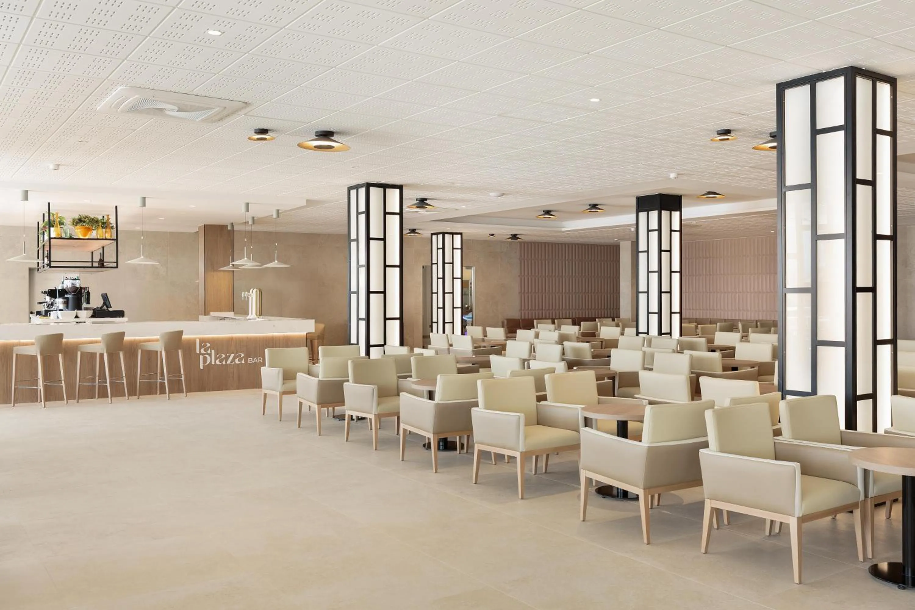 Lounge or bar in Hotel Best Oasis Tropical