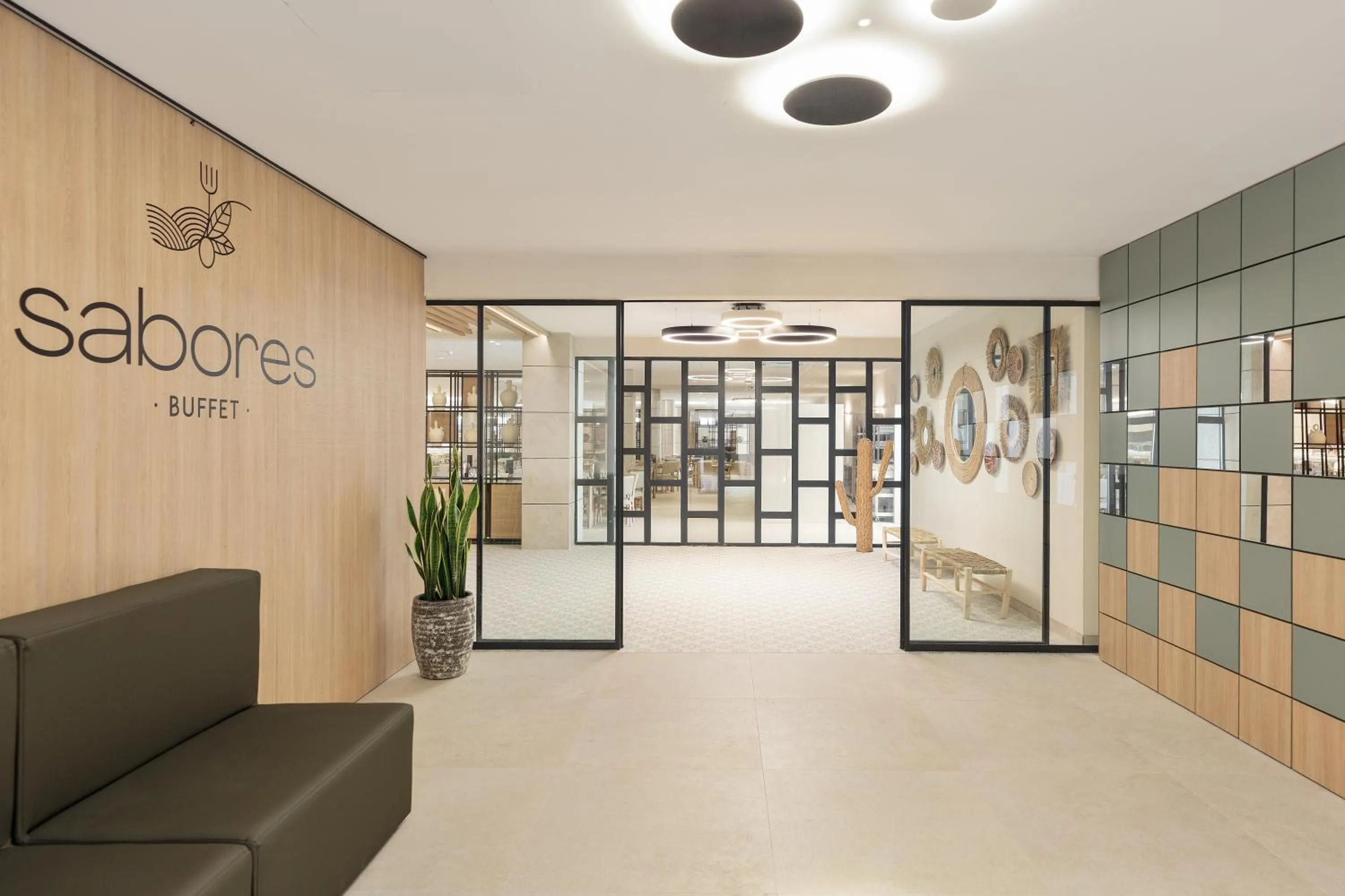 Restaurant/places to eat in Hotel Best Oasis Tropical