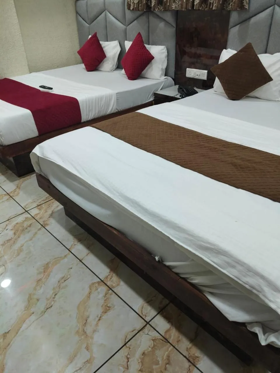Bed in Hotel Raj Palace