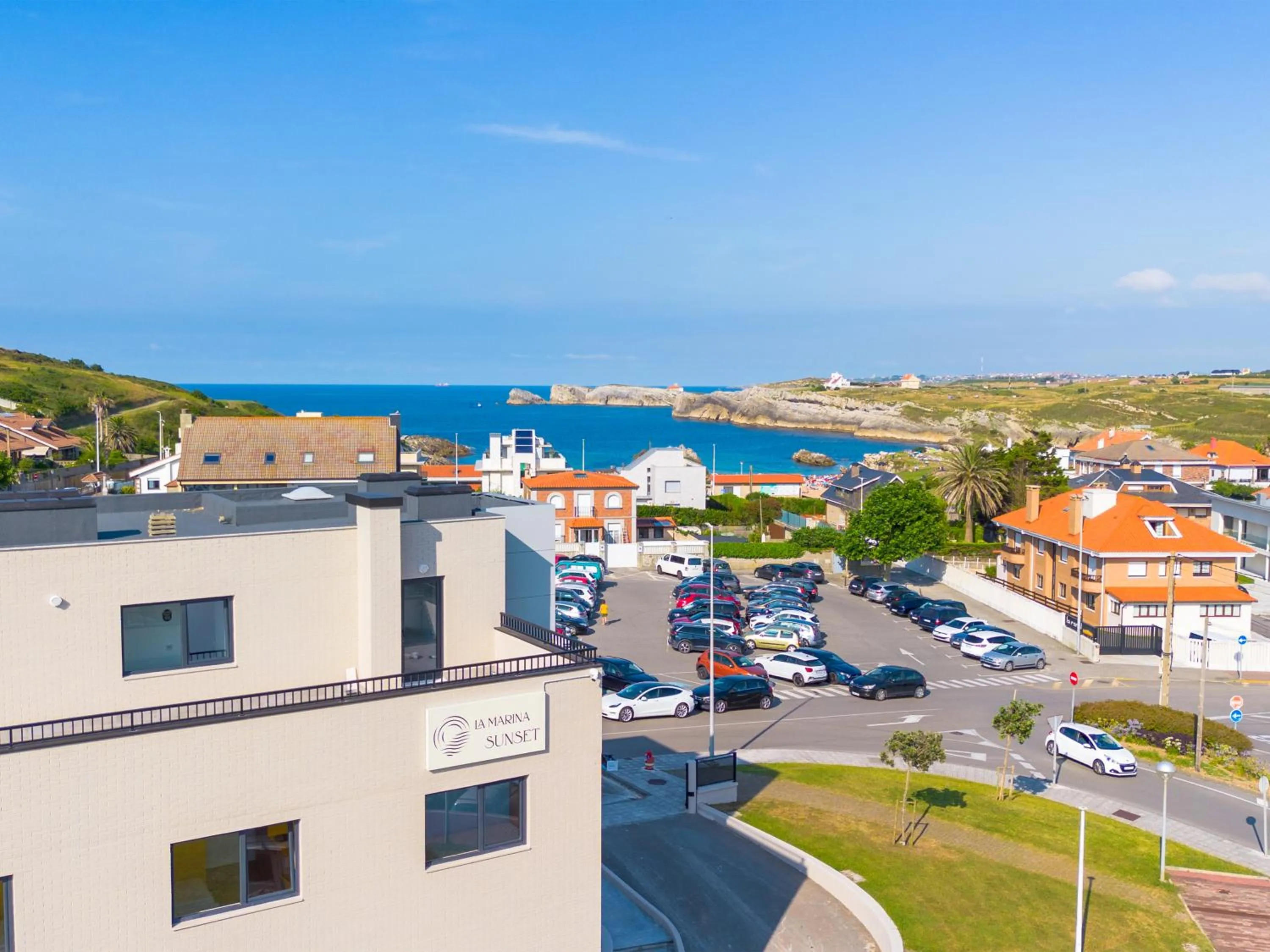 Neighbourhood in La marina sunset 3000