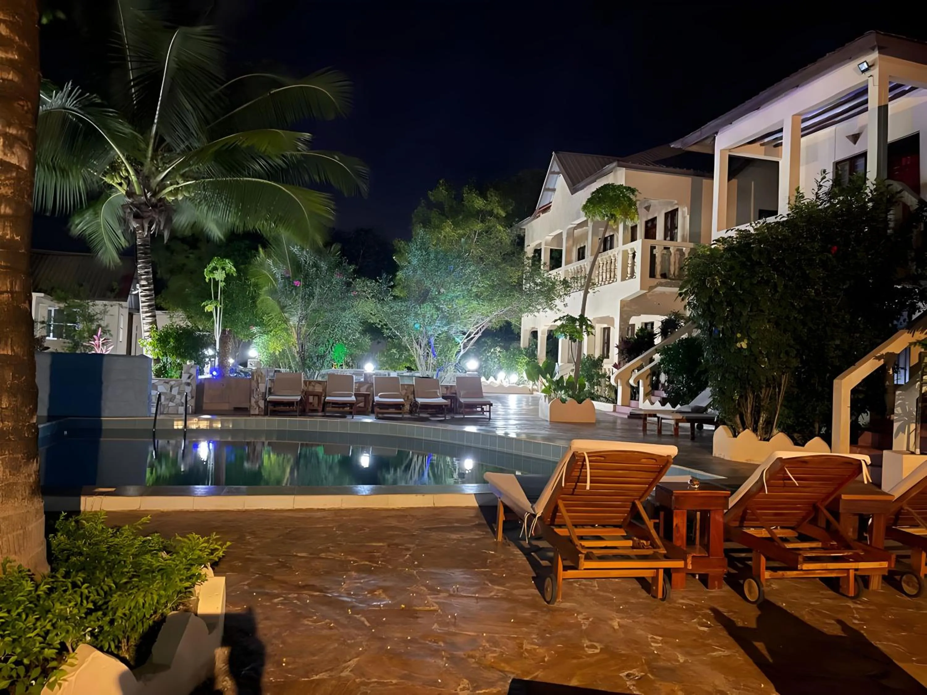 Swimming pool in Seagull Nungwi Resort