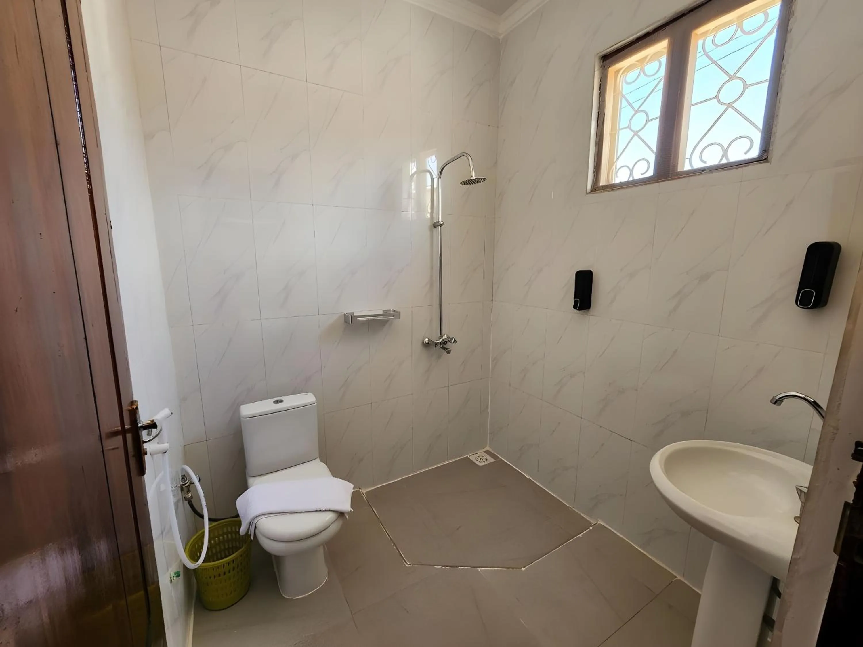 Toilet in Seagull Nungwi Resort