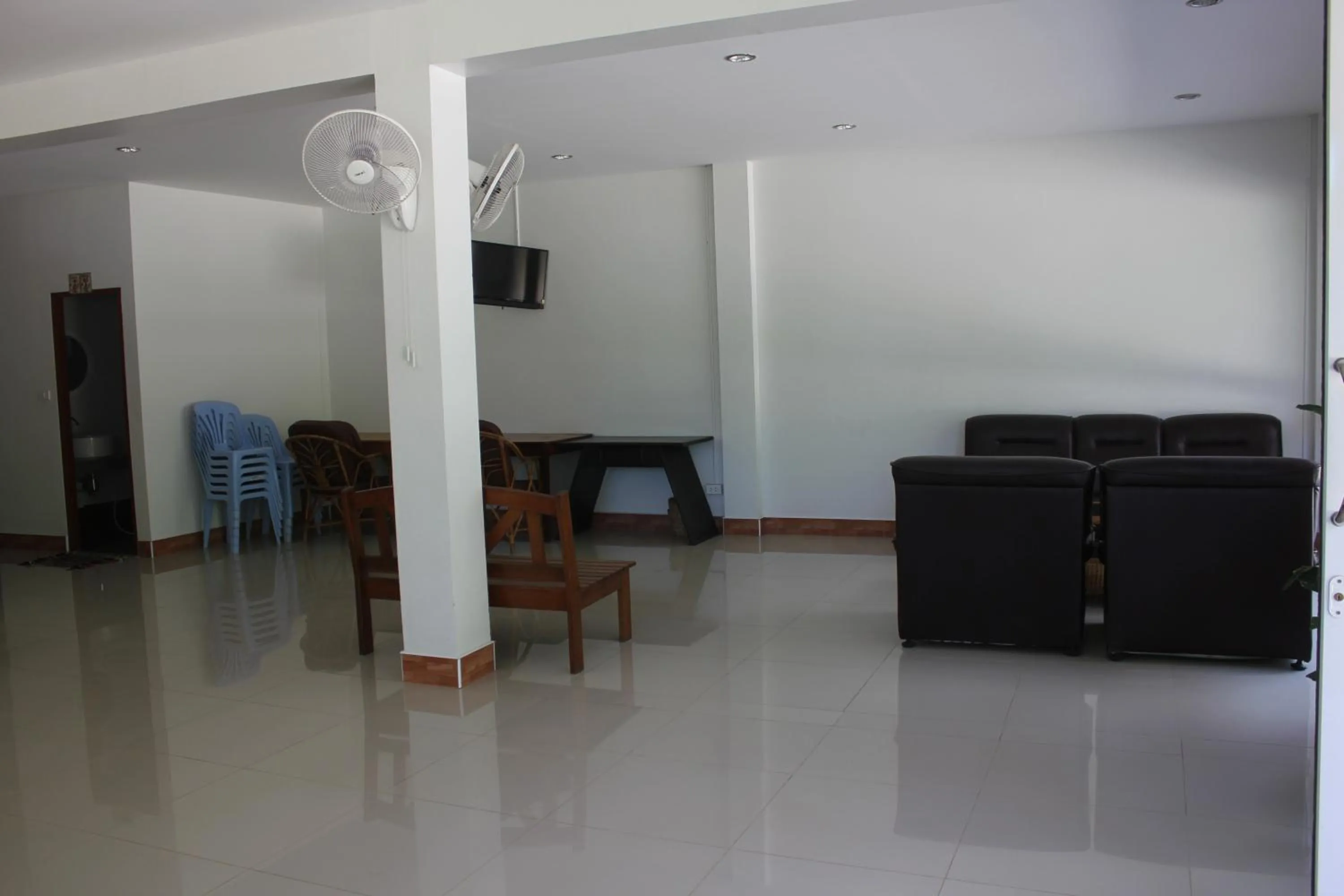 Seating area in N.D.Hotel