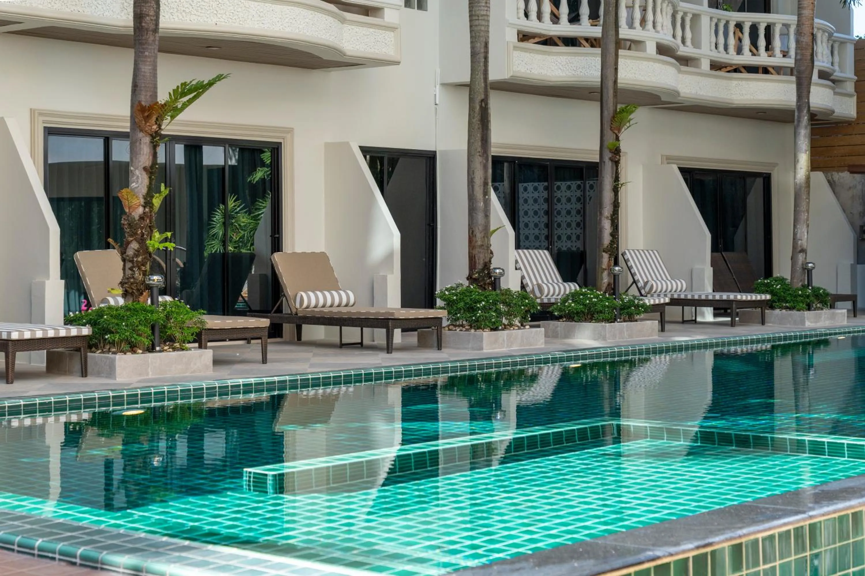 Property building in Buasri Boutique Patong