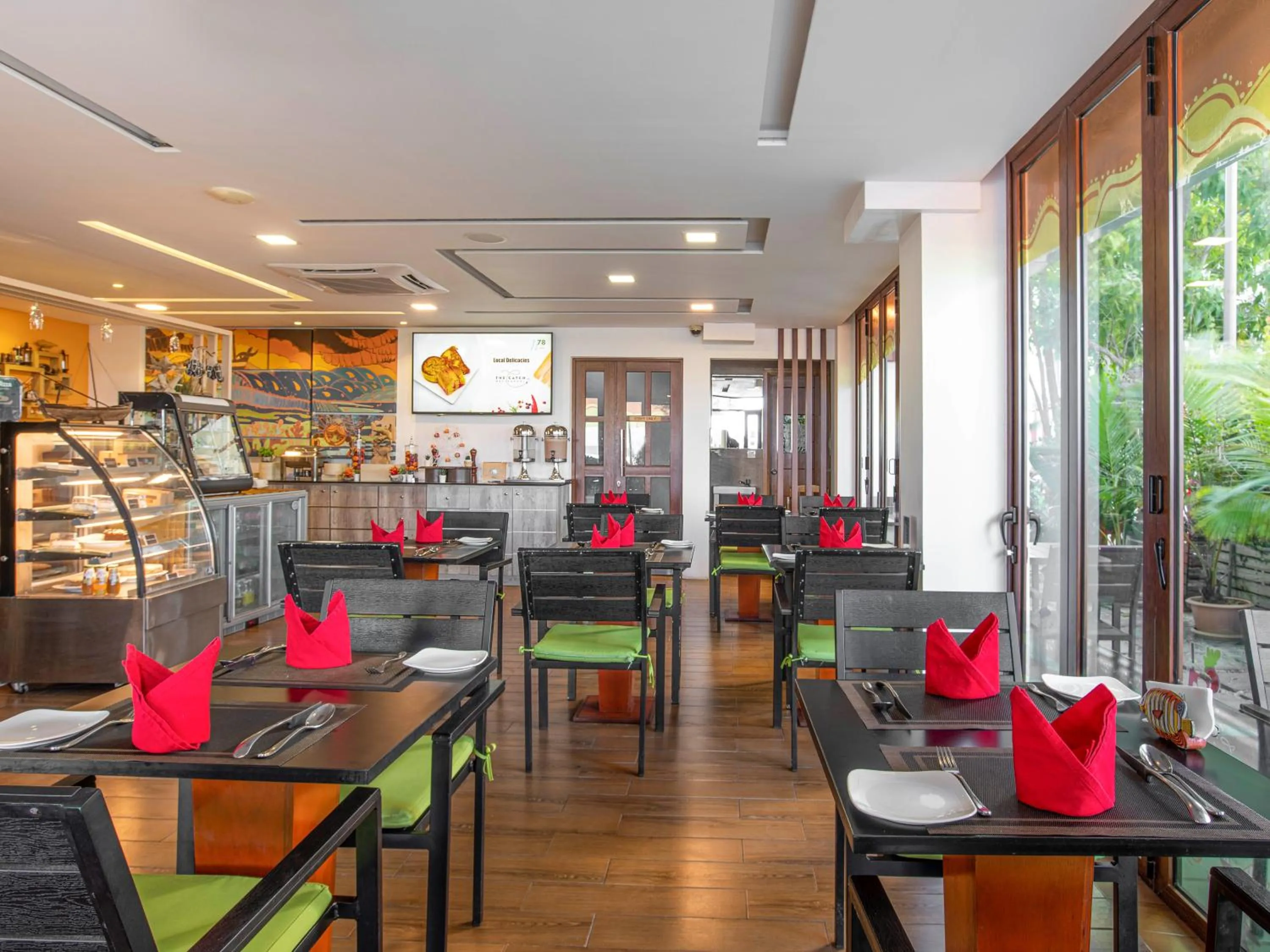 Restaurant/places to eat in h78