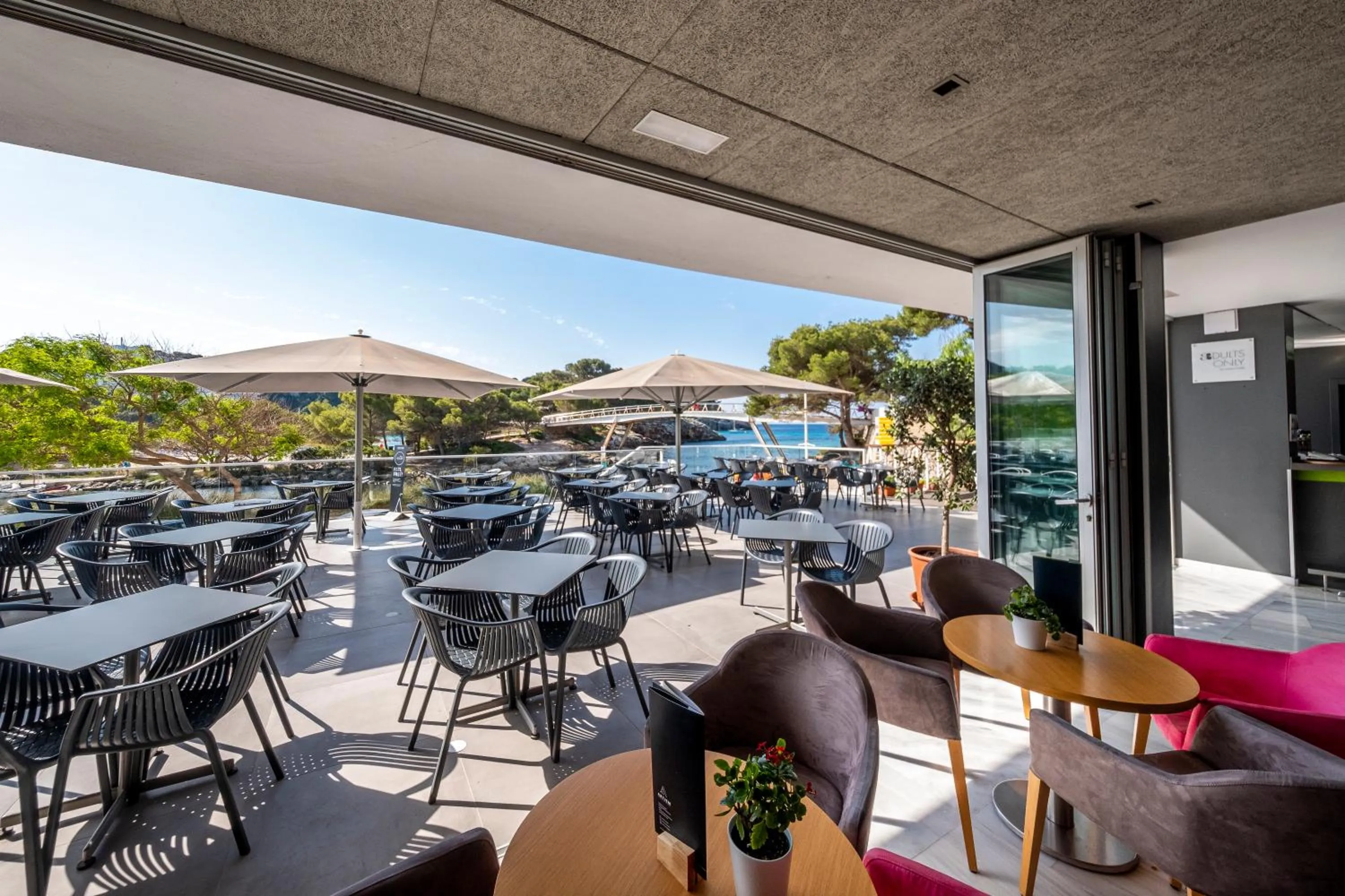 Lounge or bar in ARTIEM Audax - Adults Only