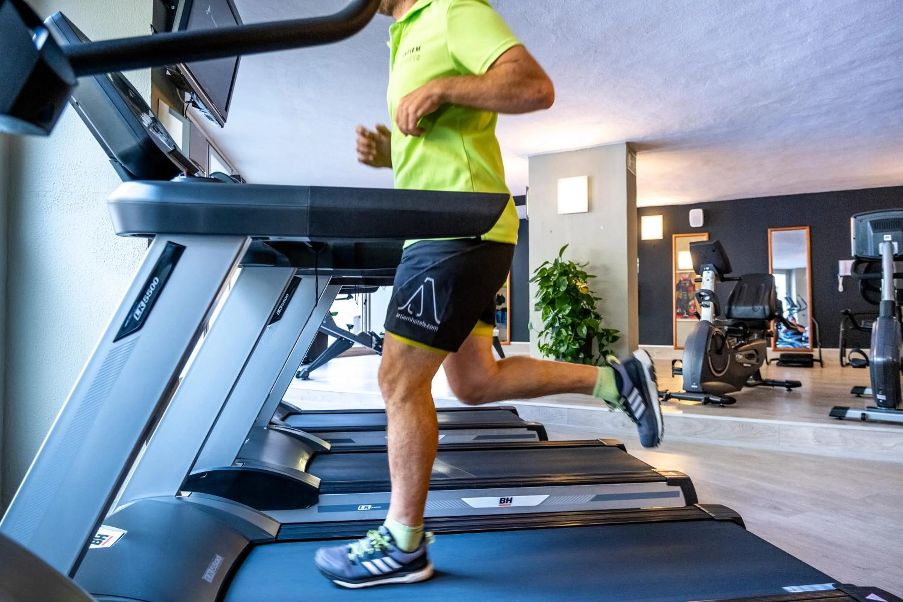 People in ARTIEM Audax - Adults Only