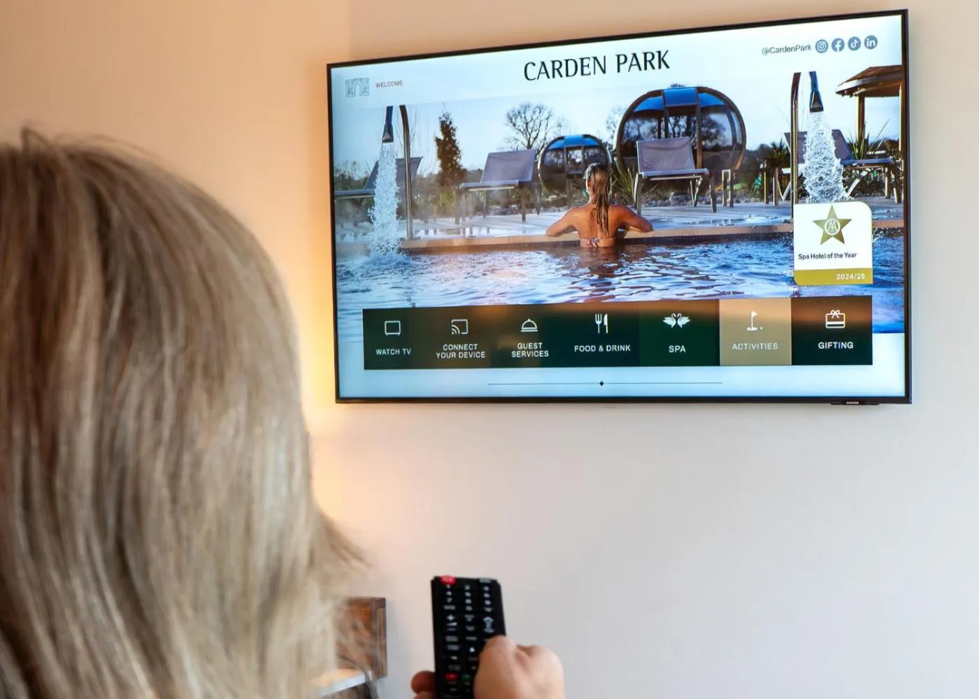 TV and multimedia in Carden Park Hotel, Golf Resort and Spa