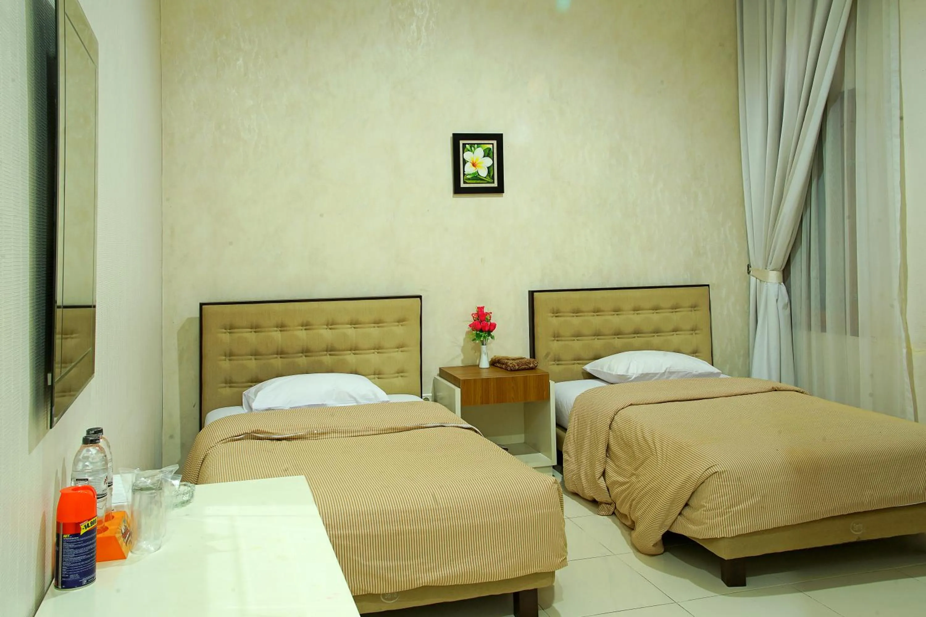 Bed in Resort Prima Sangkanhurip