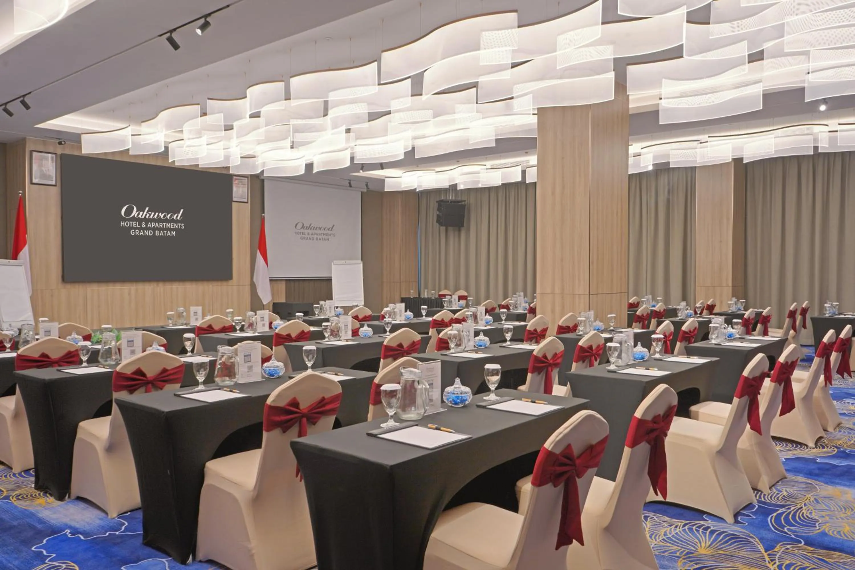 Meeting/conference room in Oakwood Hotel & Apartments Grand Batam